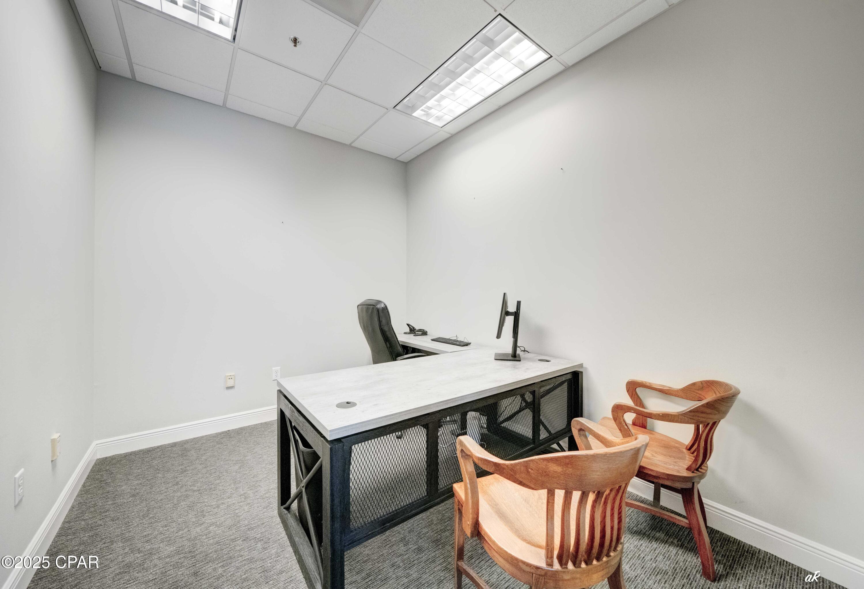 E Destin No Og 98 - Commercial Lease