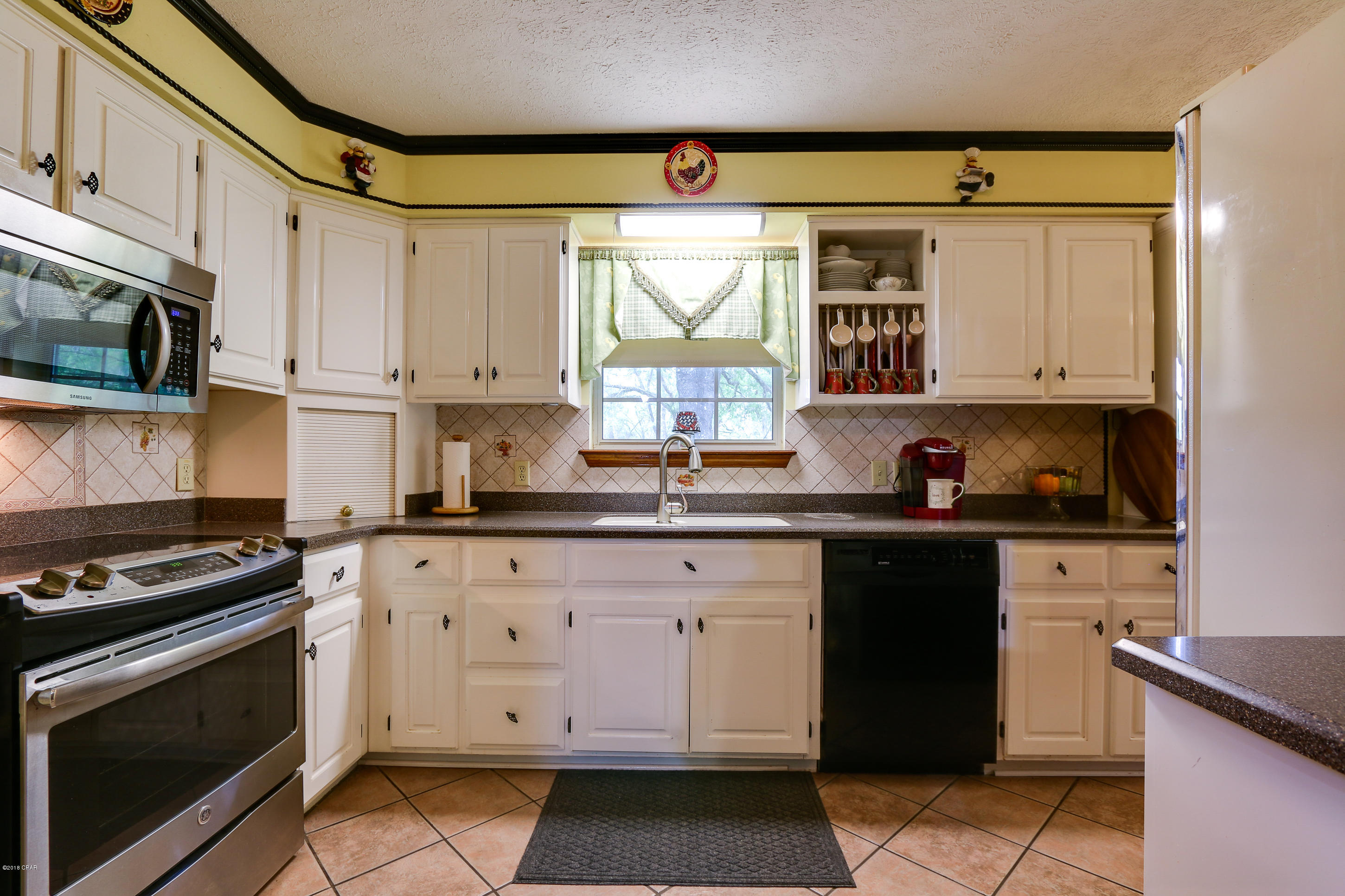 Steel Field Fish Camp - Residential