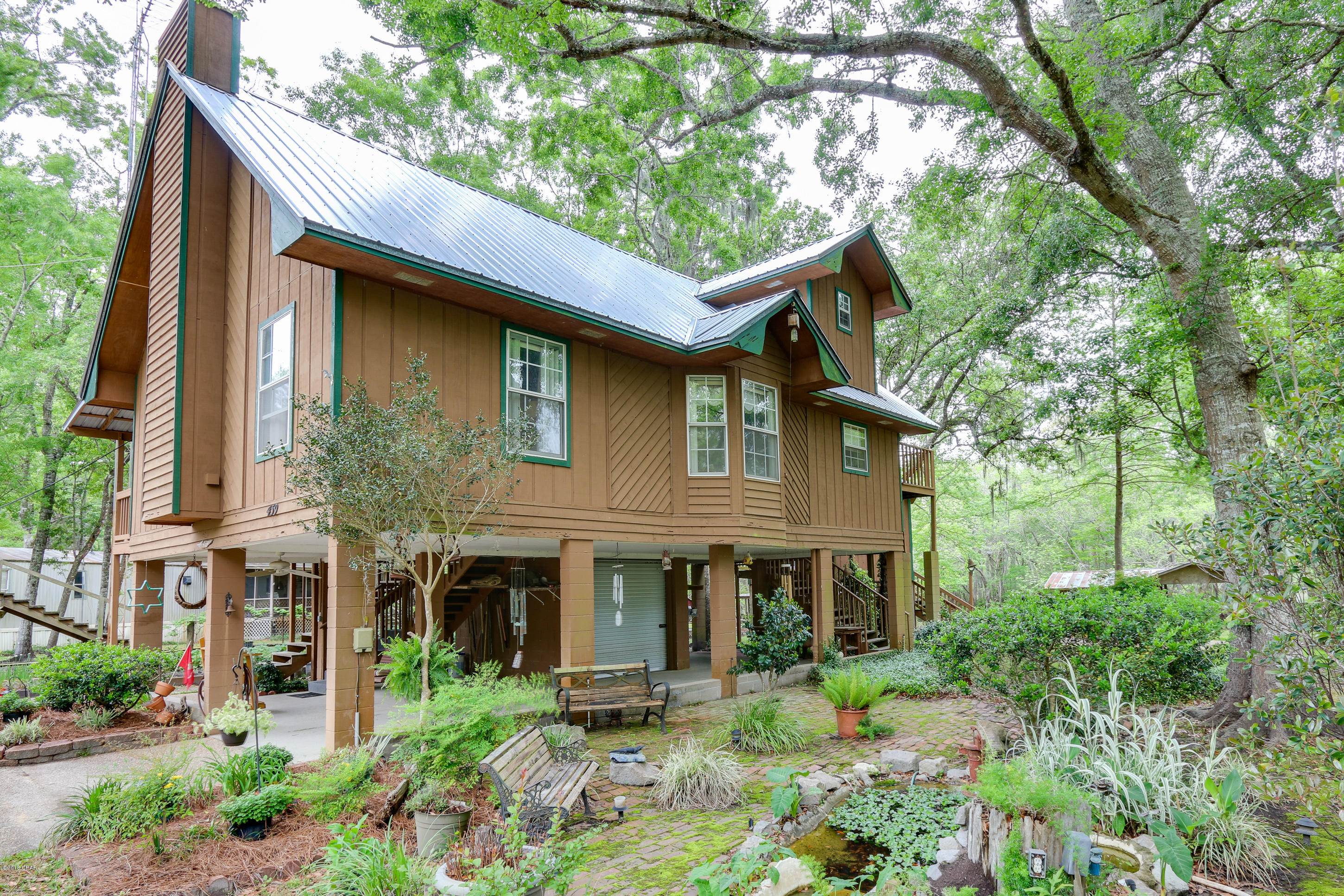 Steel Field Fish Camp - Residential