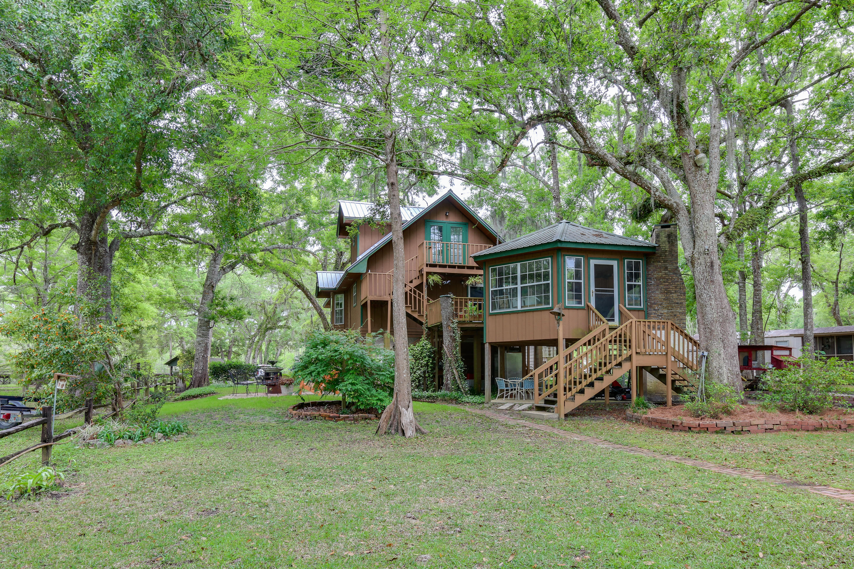 Steel Field Fish Camp - Residential