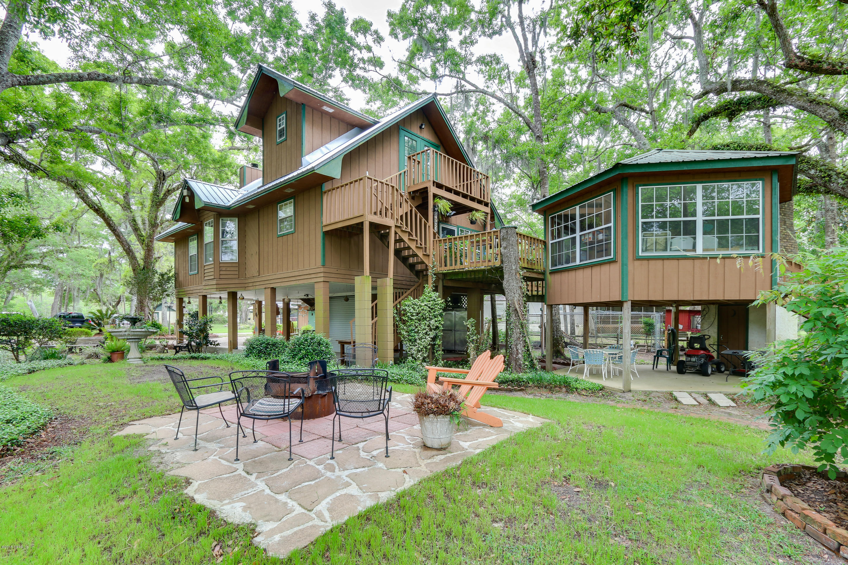 Steel Field Fish Camp - Residential