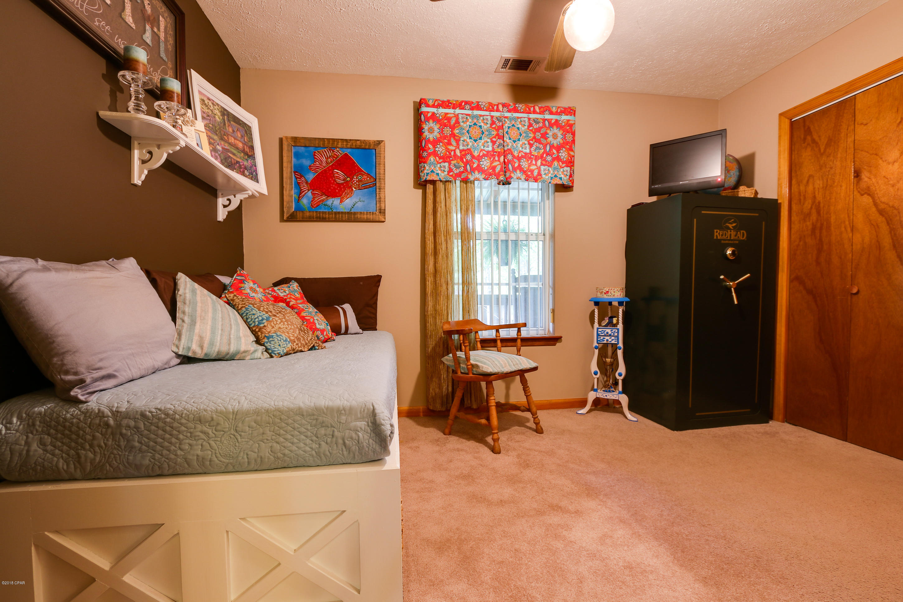 Steel Field Fish Camp - Residential