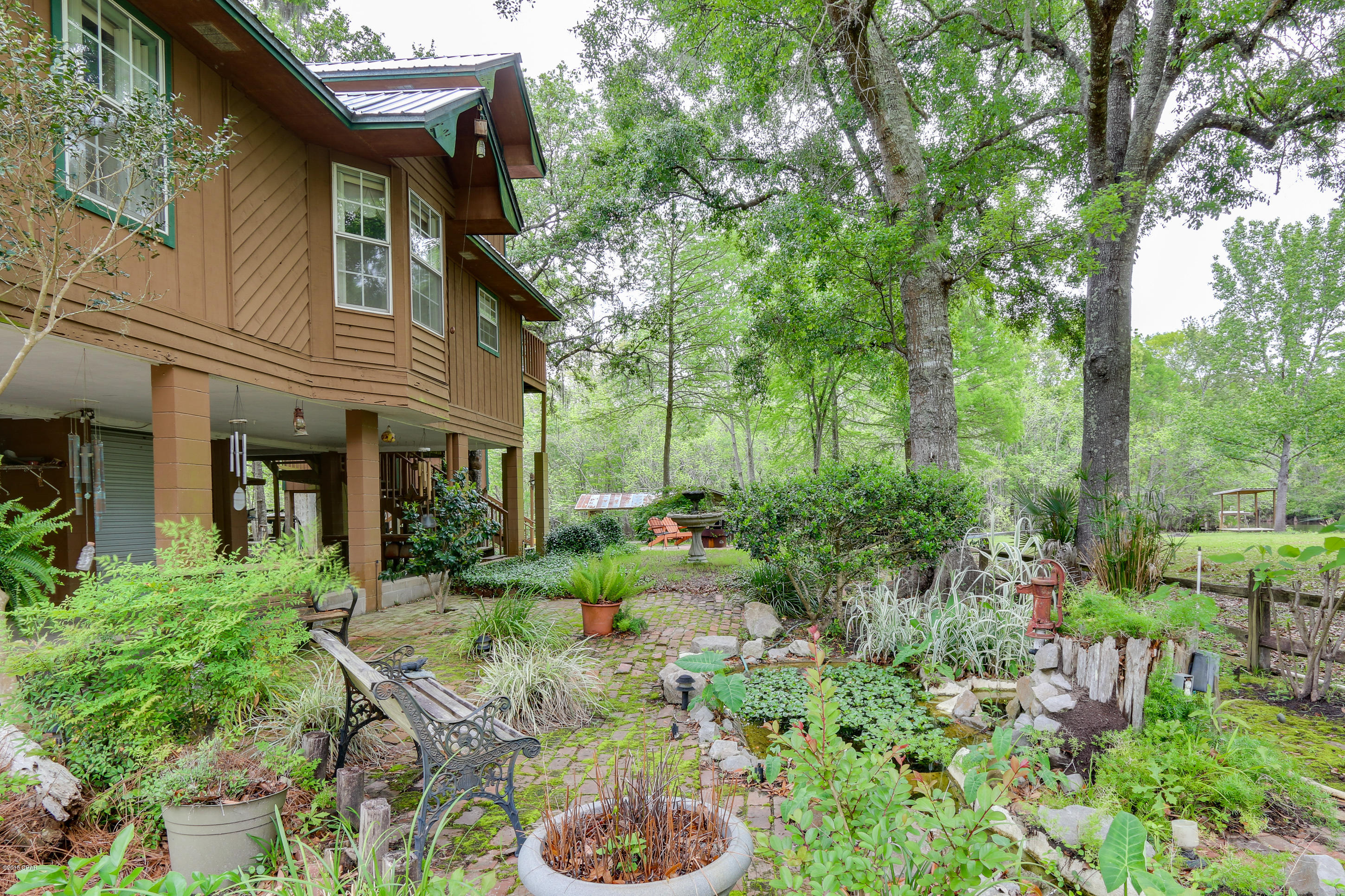 Steel Field Fish Camp - Residential