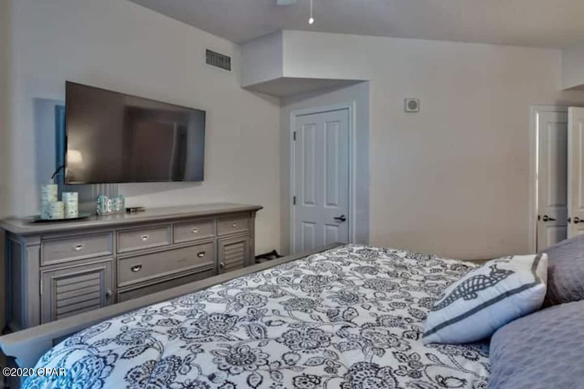 Shores Of Panama Phase I - Residential