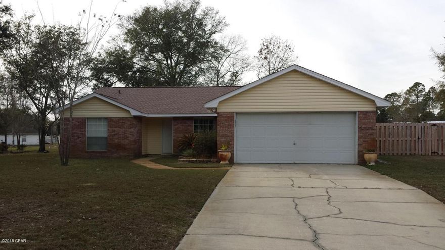 Well maintained 3 bedroom 2 bathroom home which features a split bedroom floor plan for privacy. Huge, new kitchen with granite countertops. Home is on 1/2 acre with a 2 car garage and a detached shed with a carport to park your boat or other toys. 1 minute to Deer Point boat ramp, 30 minutes to TAFB, 15 minutes to town.