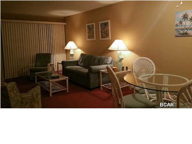 Edgewater Golf Villas 3A - Residential