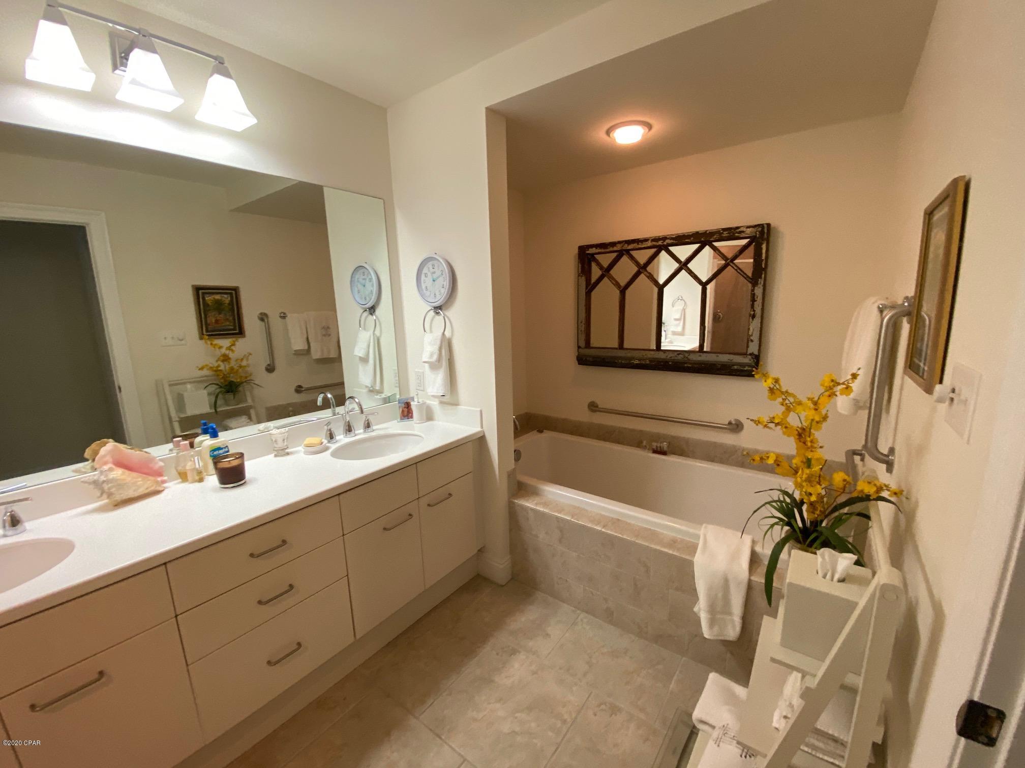 Marina Landing - Residential