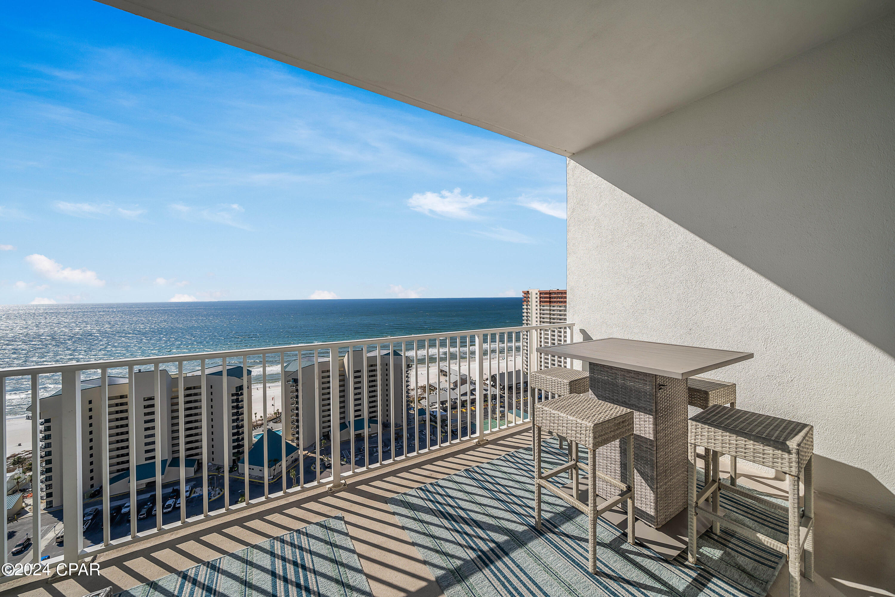 Laketown Wharf - Residential