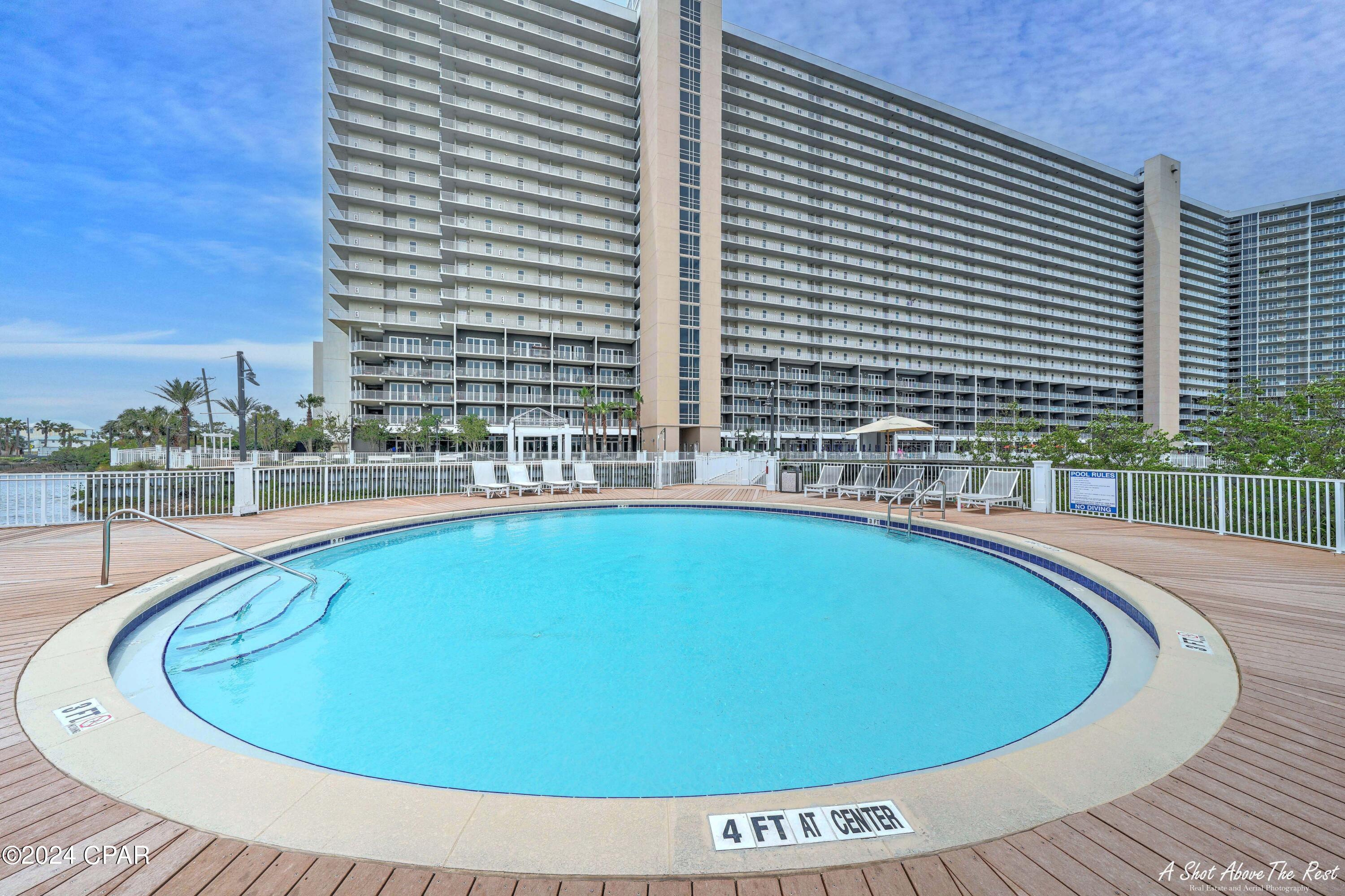 Laketown Wharf - Residential