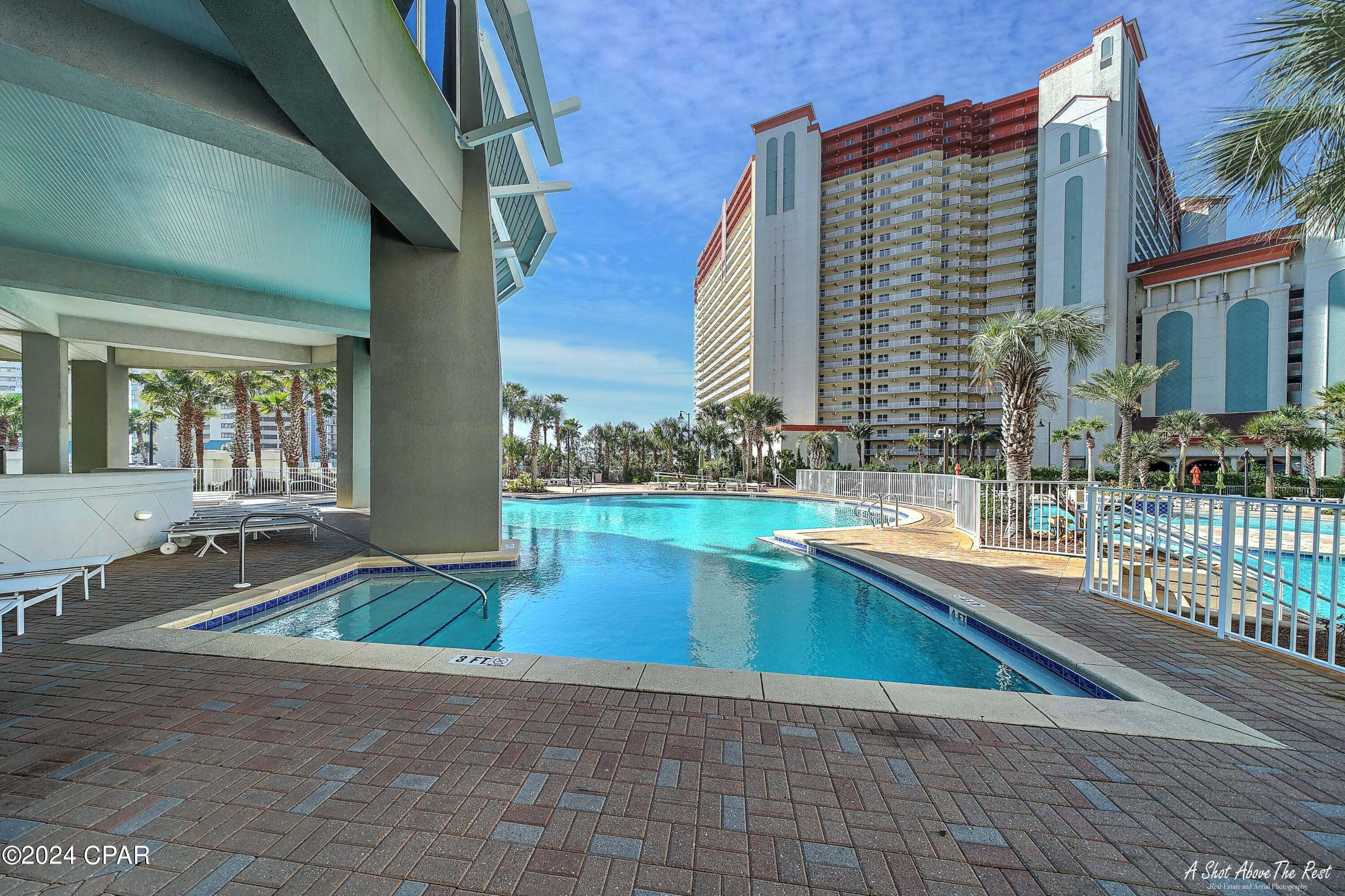 Laketown Wharf - Residential