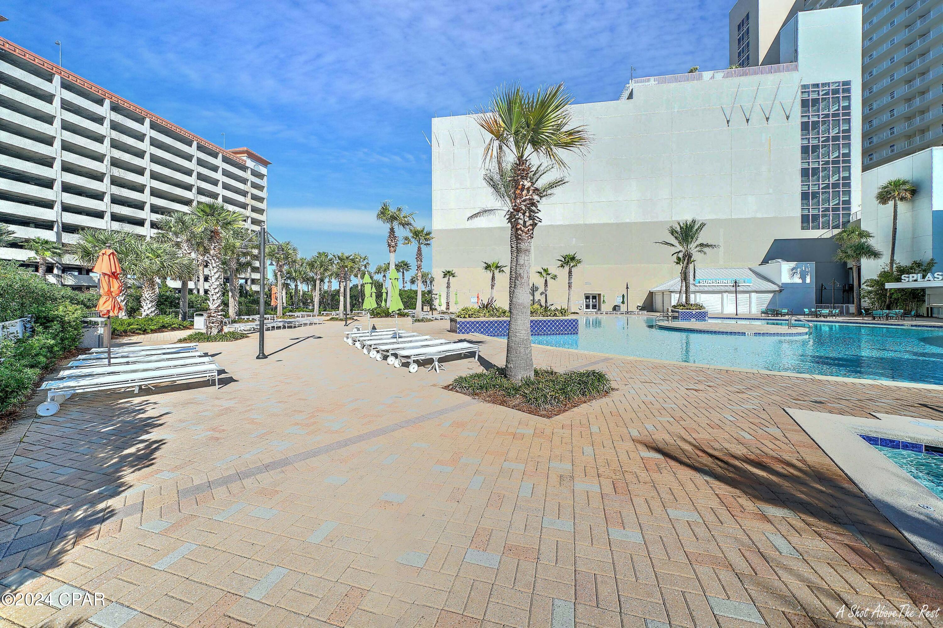 Laketown Wharf - Residential