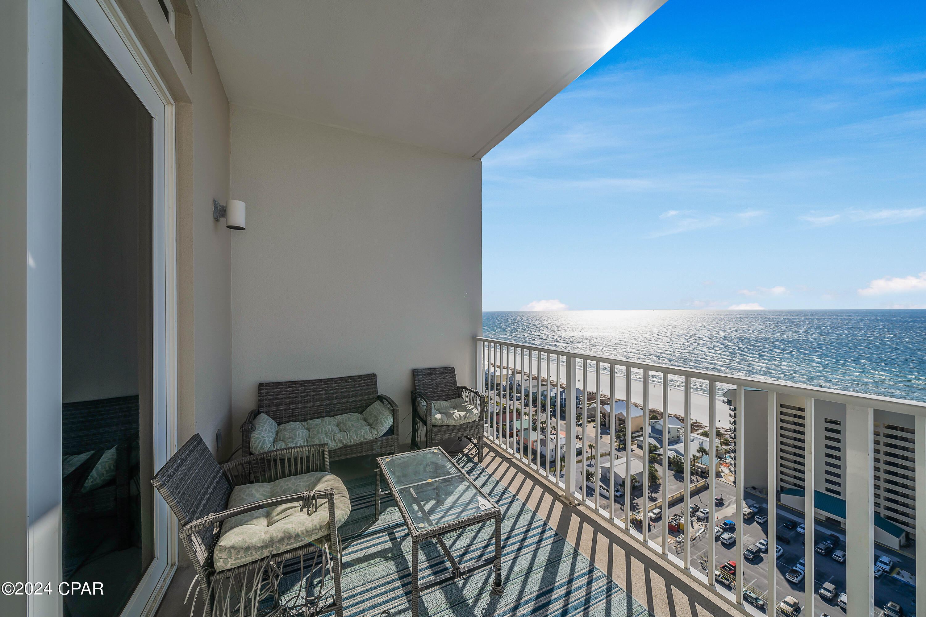 Laketown Wharf - Residential