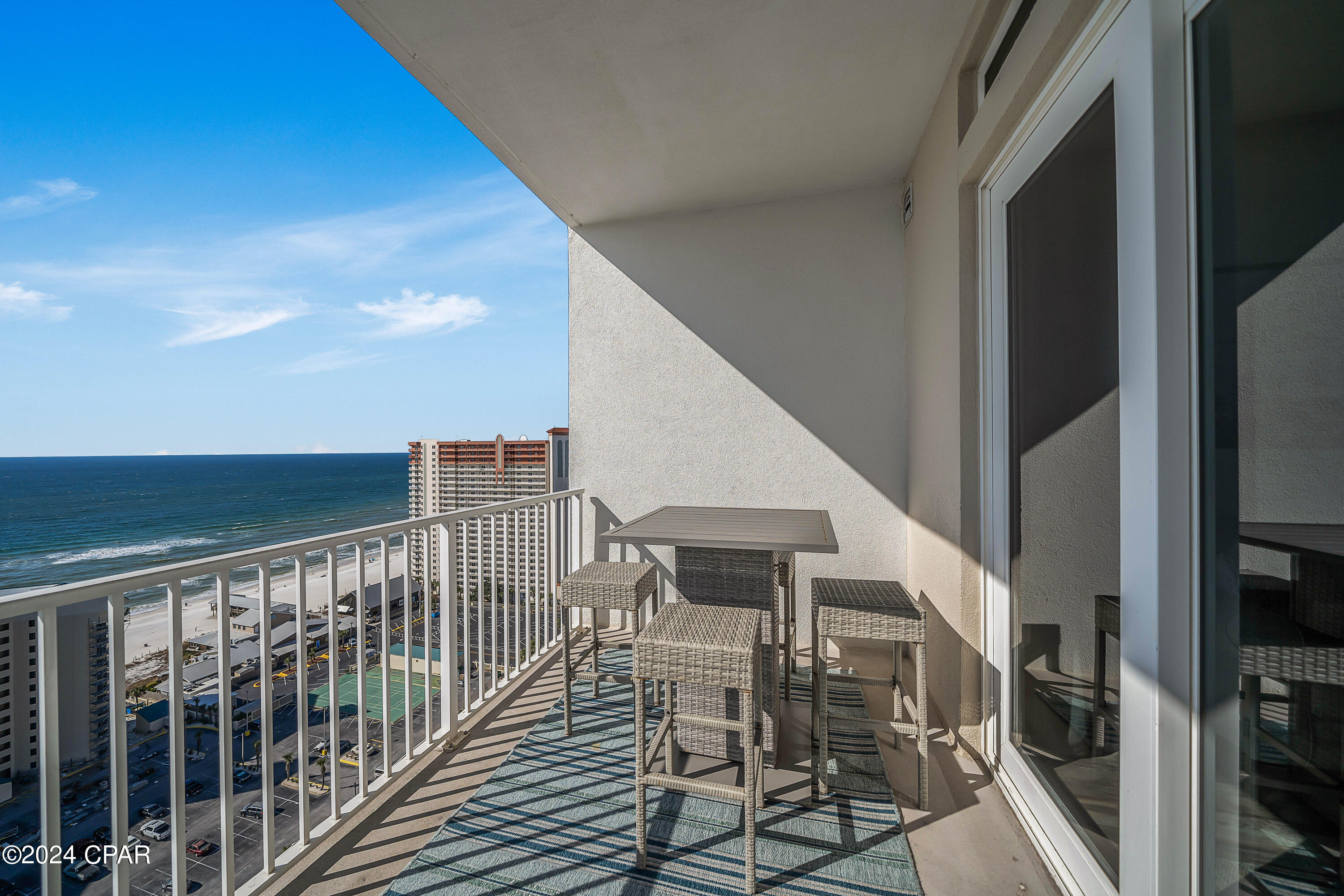 Laketown Wharf - Residential