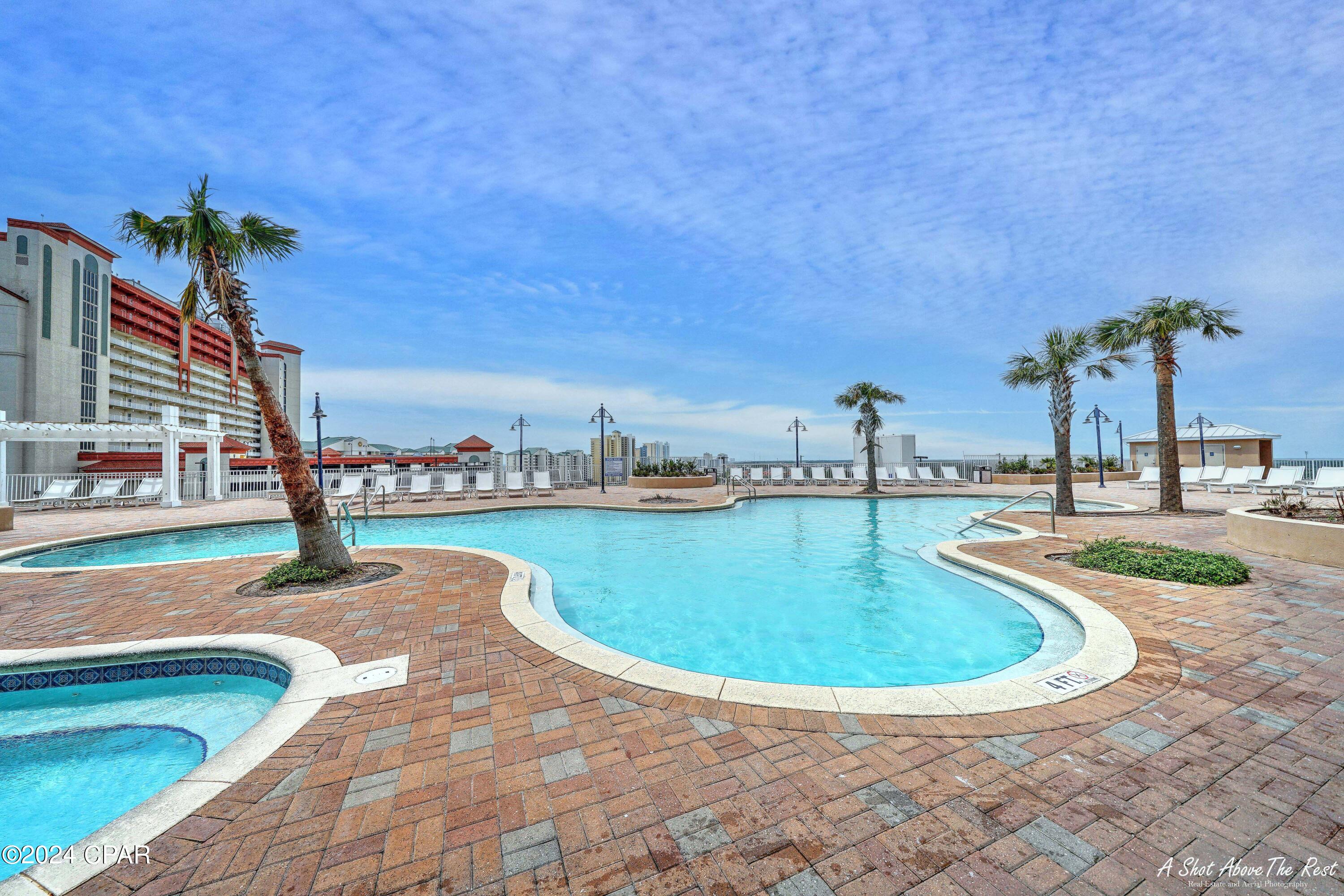 Laketown Wharf - Residential