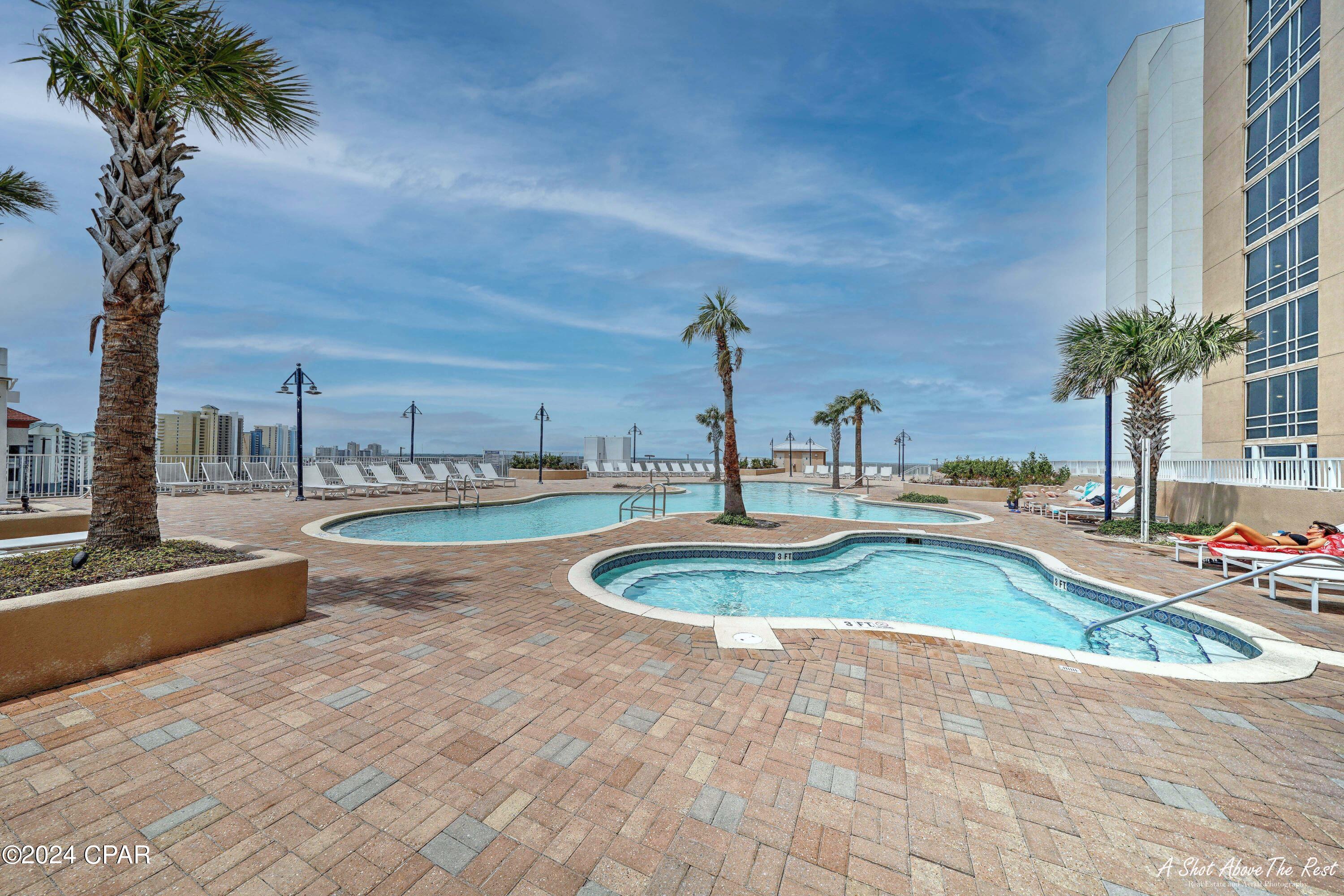 Laketown Wharf - Residential