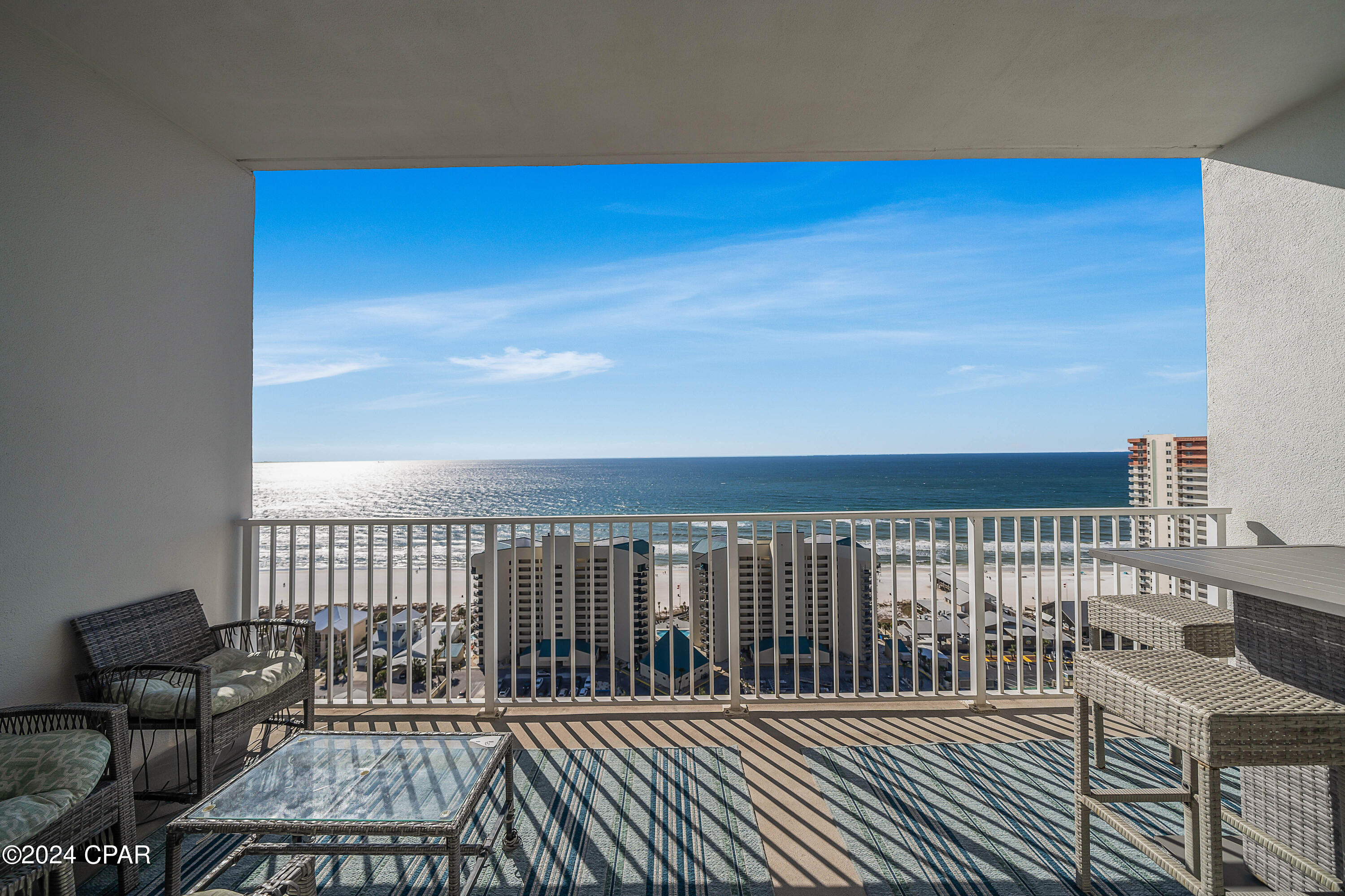 Laketown Wharf - Residential