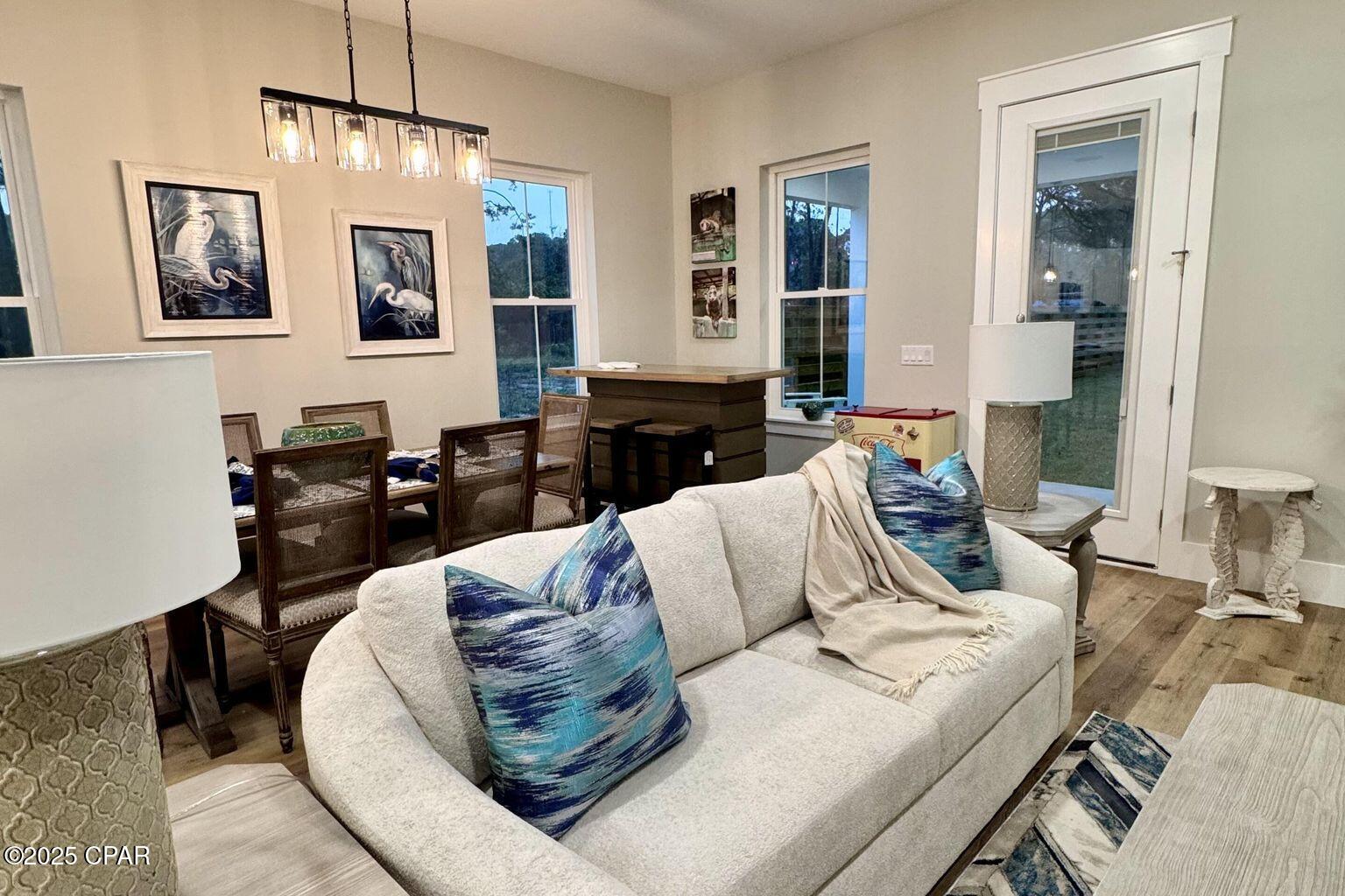 Pines 6th Add - Residential