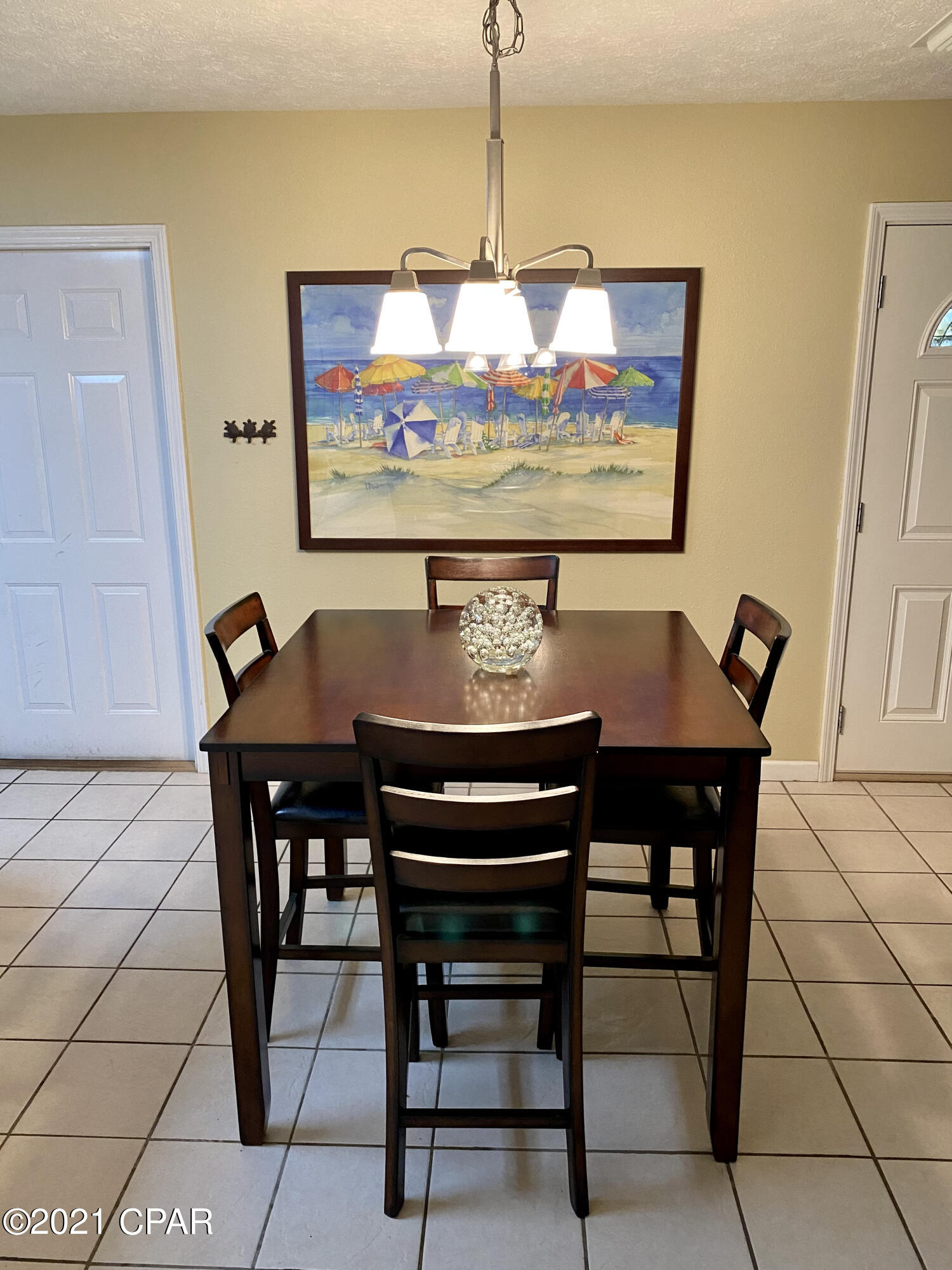 Laguna Beach Estates 7th Add - Residential