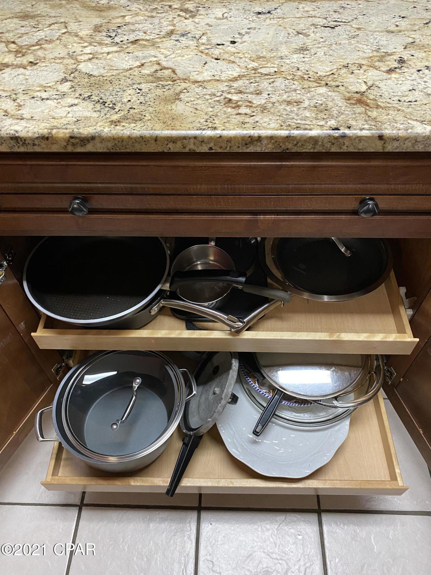 Laguna Beach Estates 7th Add - Residential