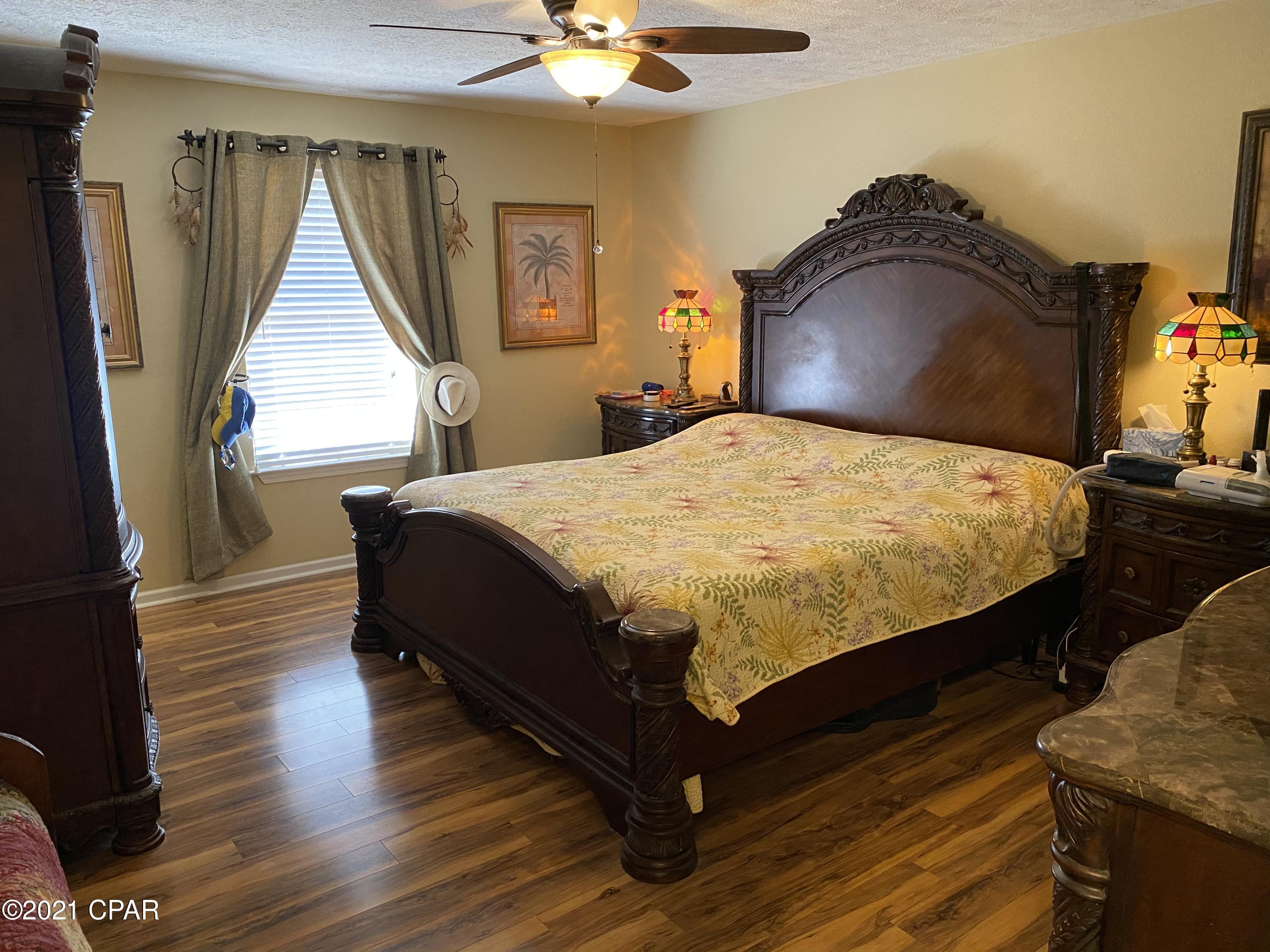 Laguna Beach Estates 7th Add - Residential