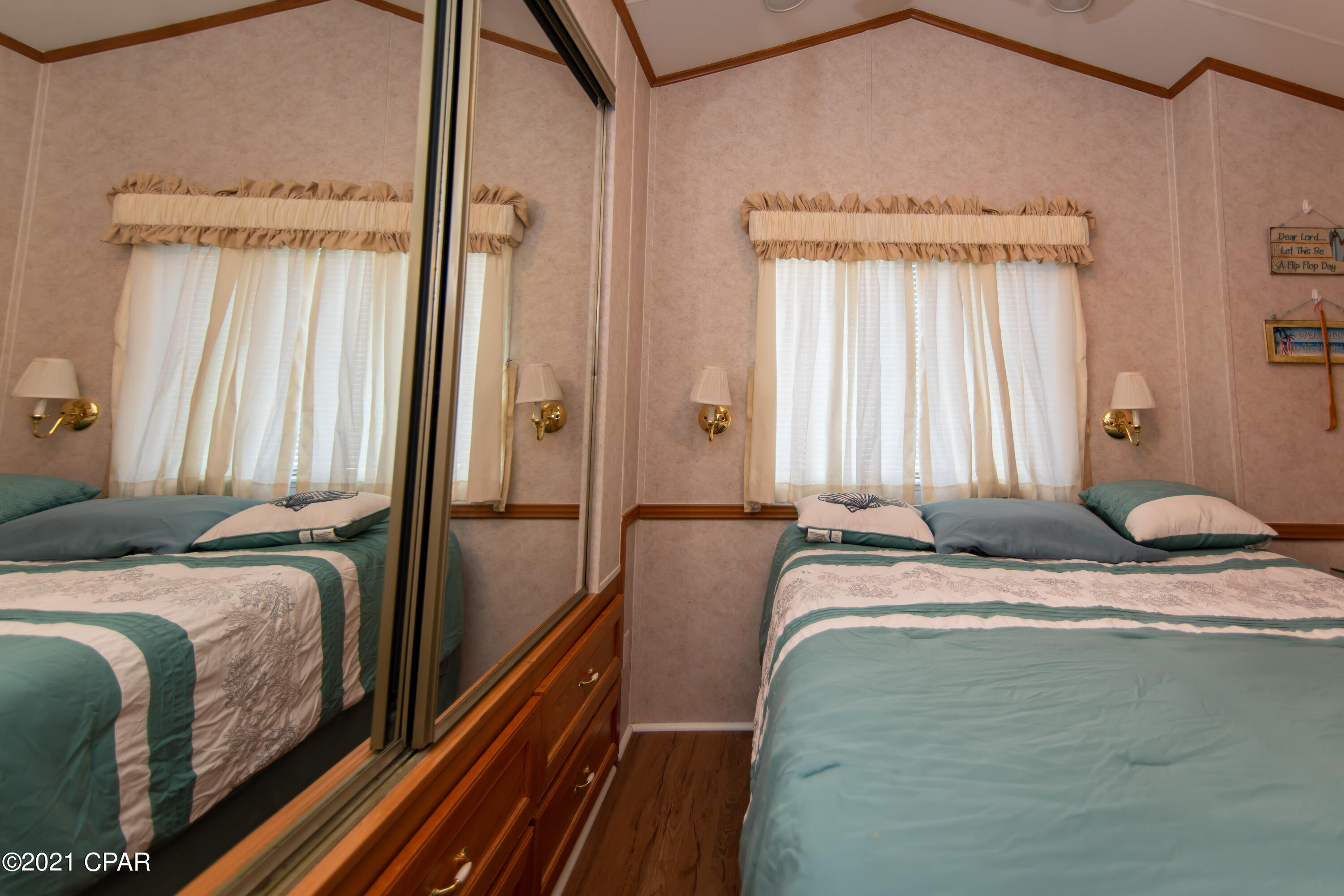 Emerald Pointe Resort - Residential