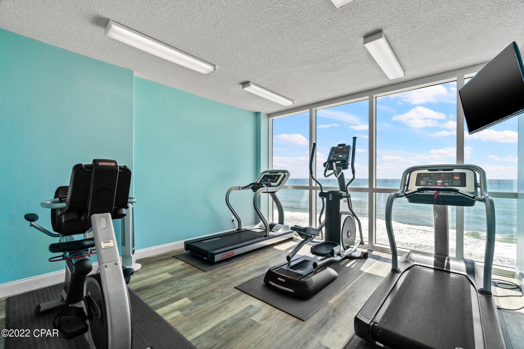 Tropic Winds - Residential