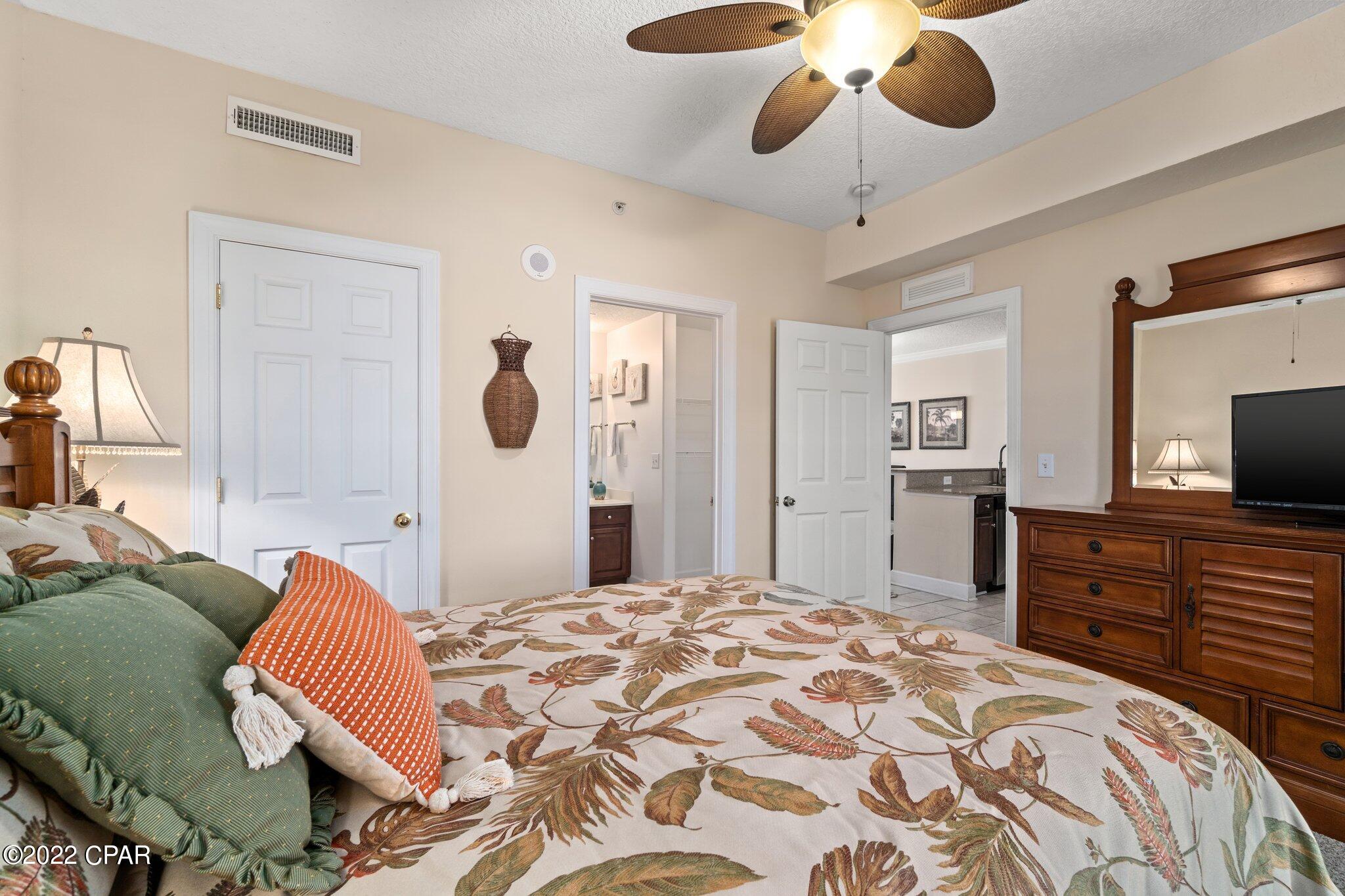 Tropic Winds - Residential