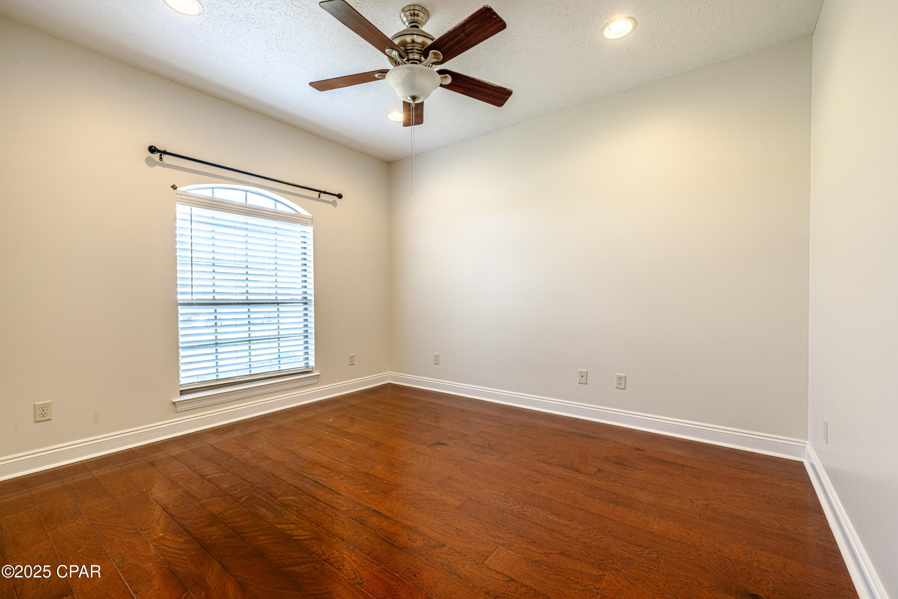 Mittie Lane - Residential