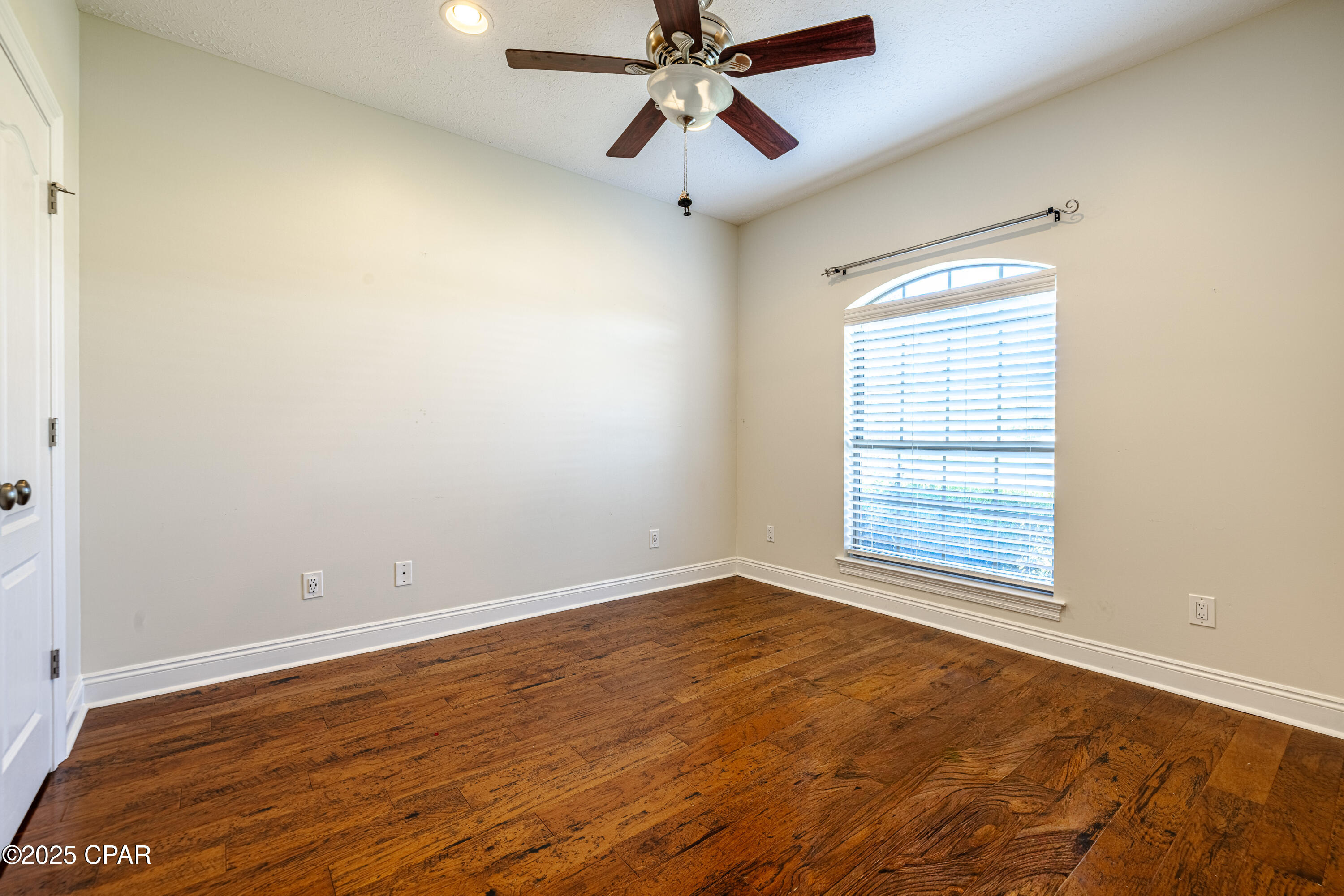 Mittie Lane - Residential