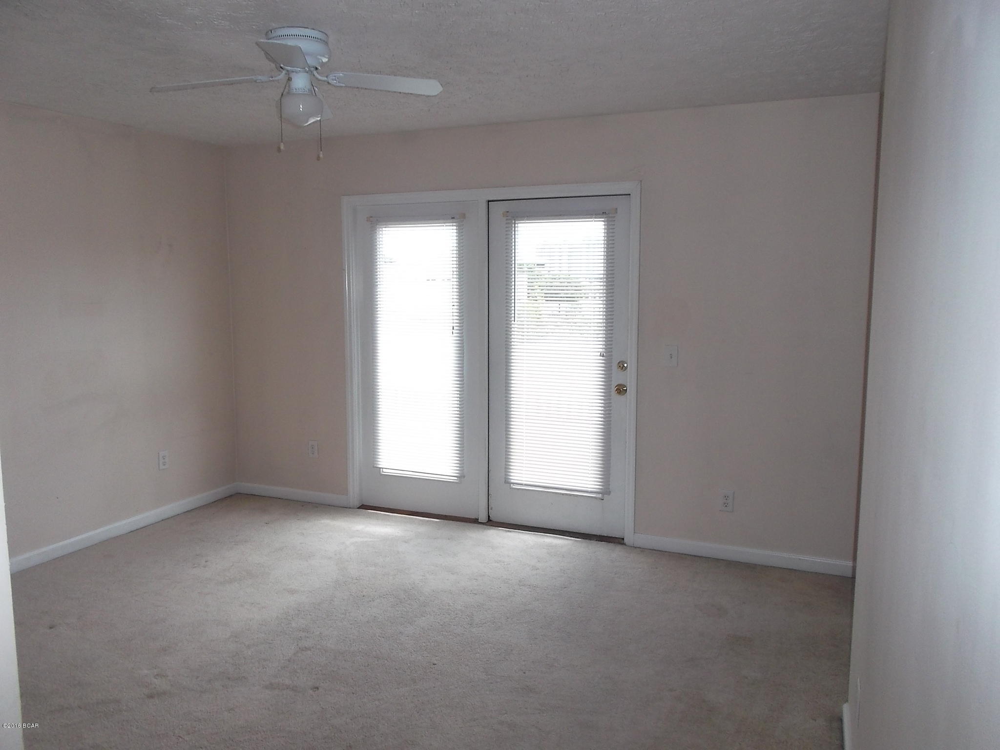 Palm Cove Phase II - Residential Lease