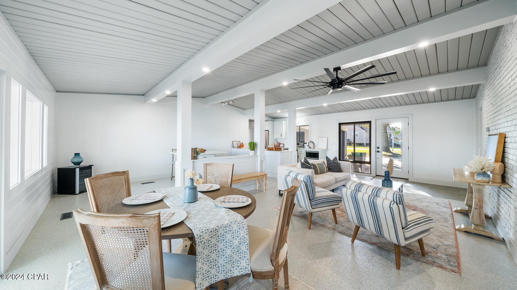 Shoreline Properties#1 - Residential