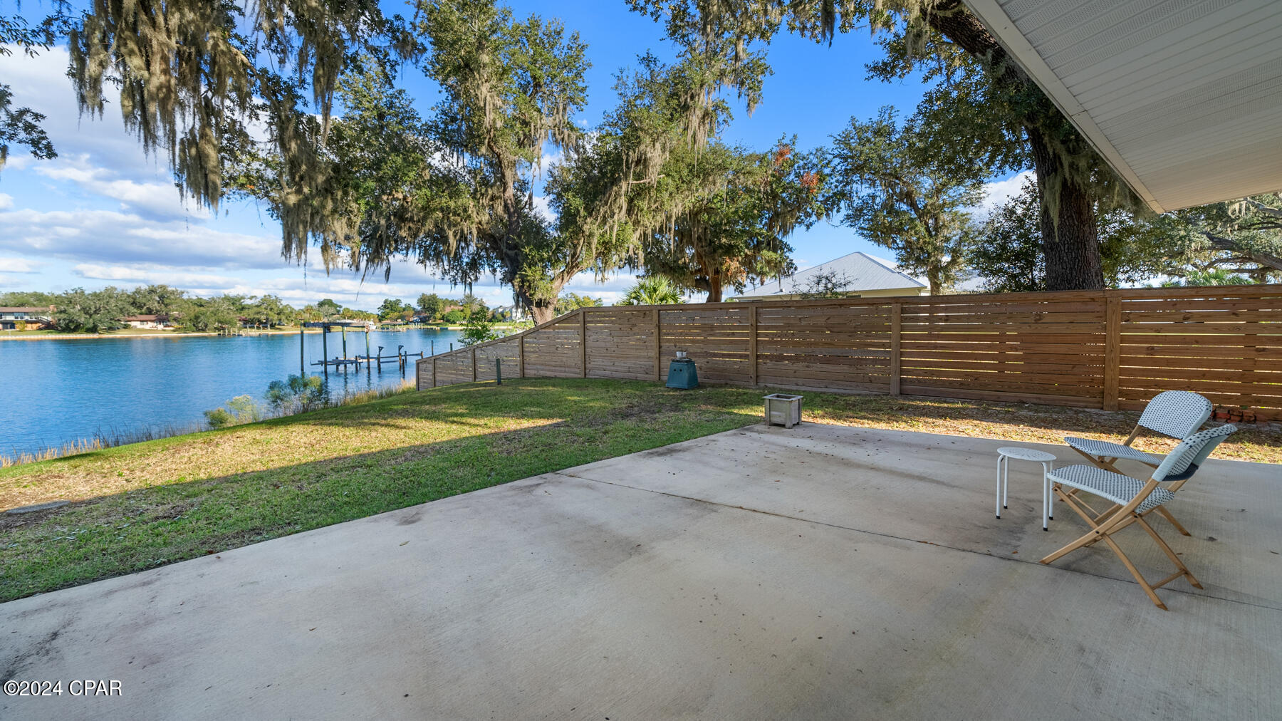 Shoreline Properties#1 - Residential