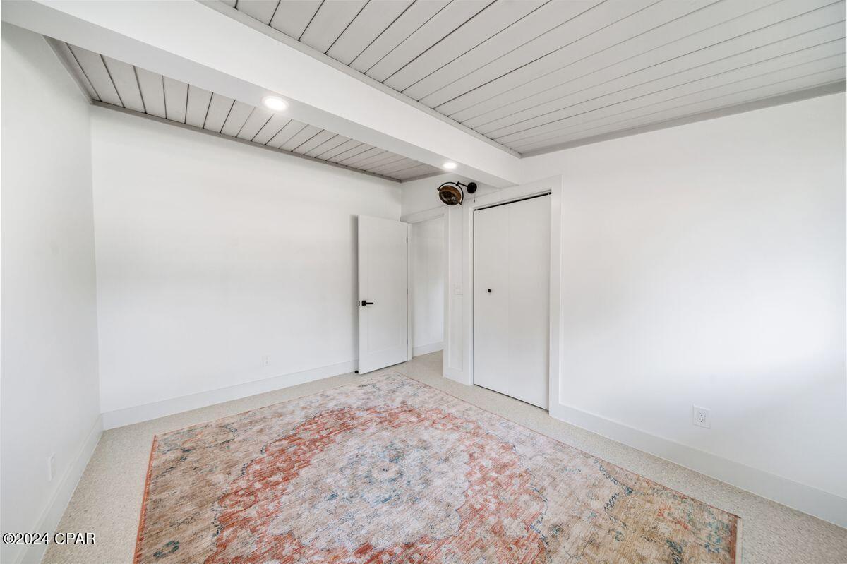 Shoreline Properties#1 - Residential