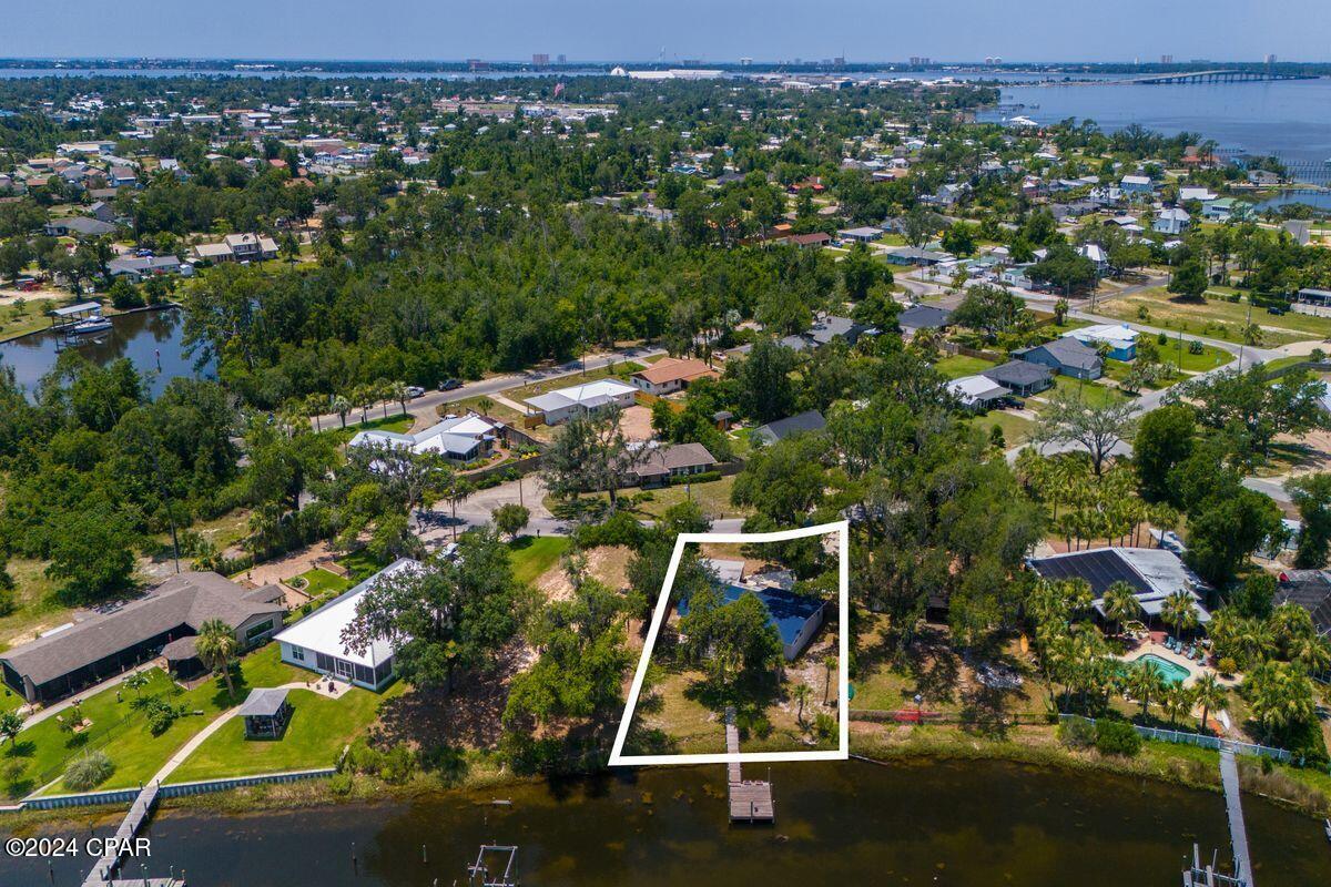 Shoreline Properties#1 - Residential