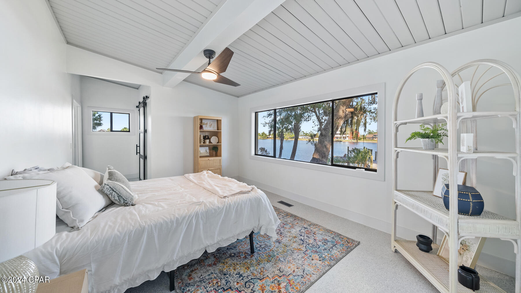 Shoreline Properties#1 - Residential