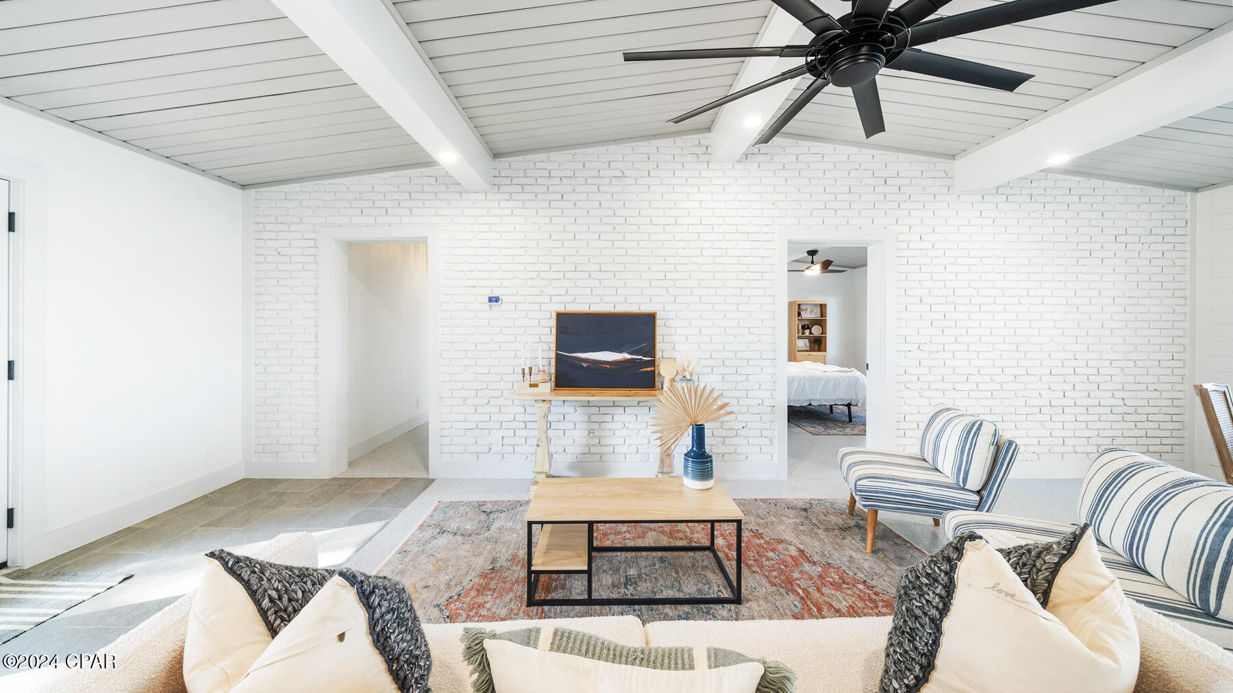 Shoreline Properties#1 - Residential