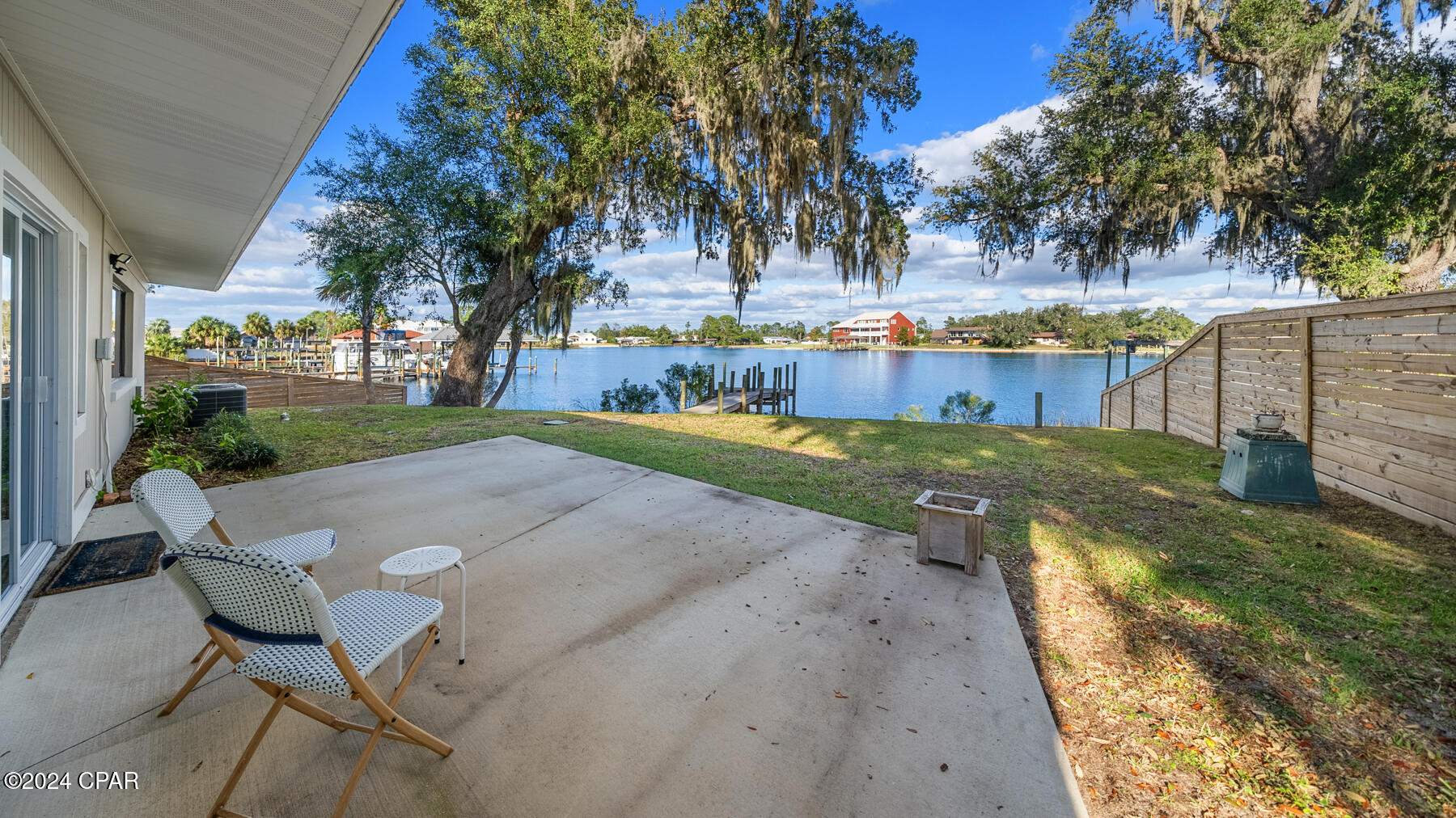 Shoreline Properties#1 - Residential