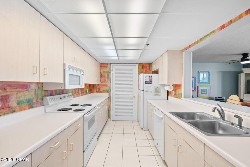 Long Beach Towers III - Residential