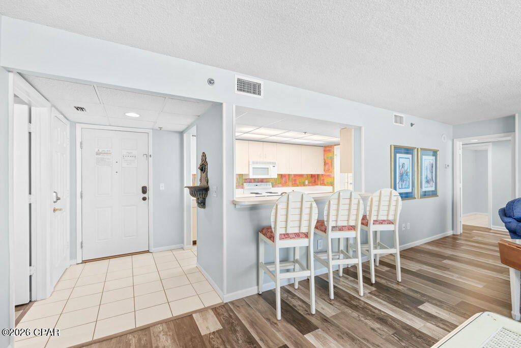 Long Beach Towers III - Residential