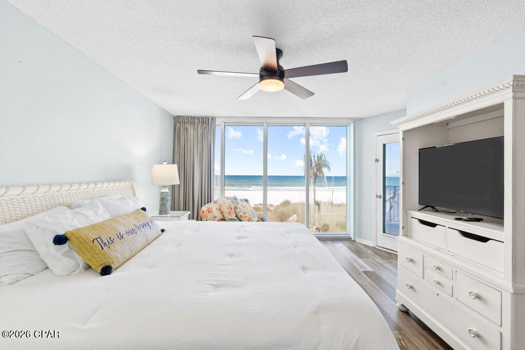 Long Beach Towers III - Residential