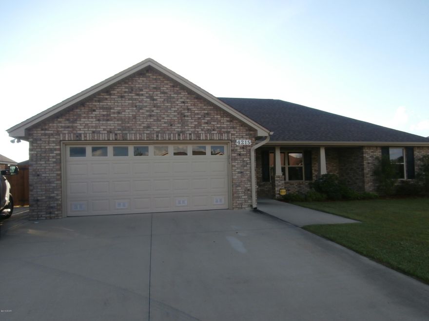 Very nice 3 bedroom 2 bath home with 1357 sq ft. Built in 2013. Kitchen has solid surface counters and tiled back splash. Stainless Appliances. Upgraded cabinets. Fireplace-electric. Beautifully tiled floors. Bedrooms Carpeted. Master bath has double vanity, tub, separate shower with rain shower head. Privacy fenced back yard. Dog allowed up 40 lbs-restrictions apply. $250.00 refundable pet deposit. 2 car garage with opener. Additional parking for boat.