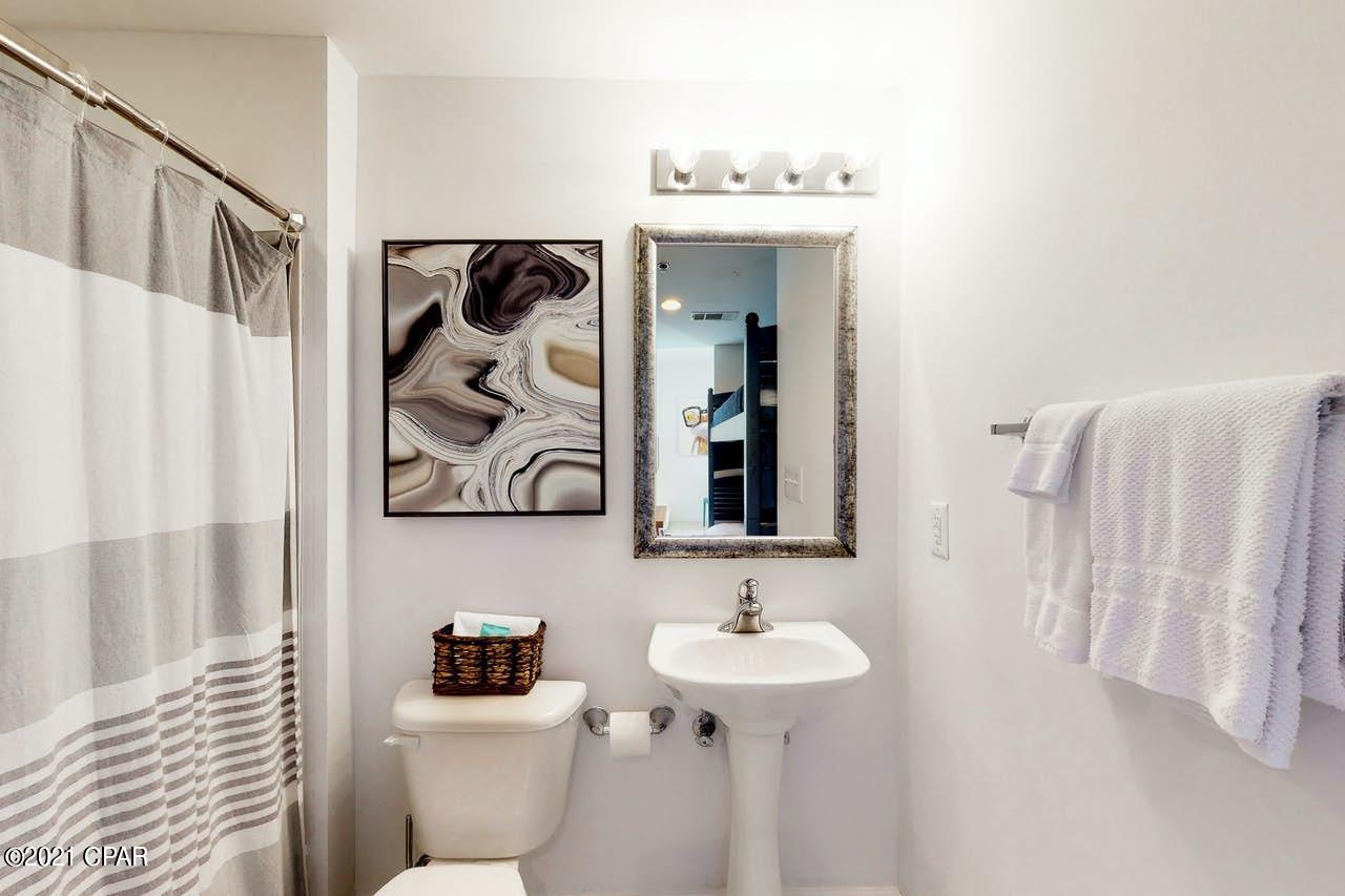 Splash Condo - Residential