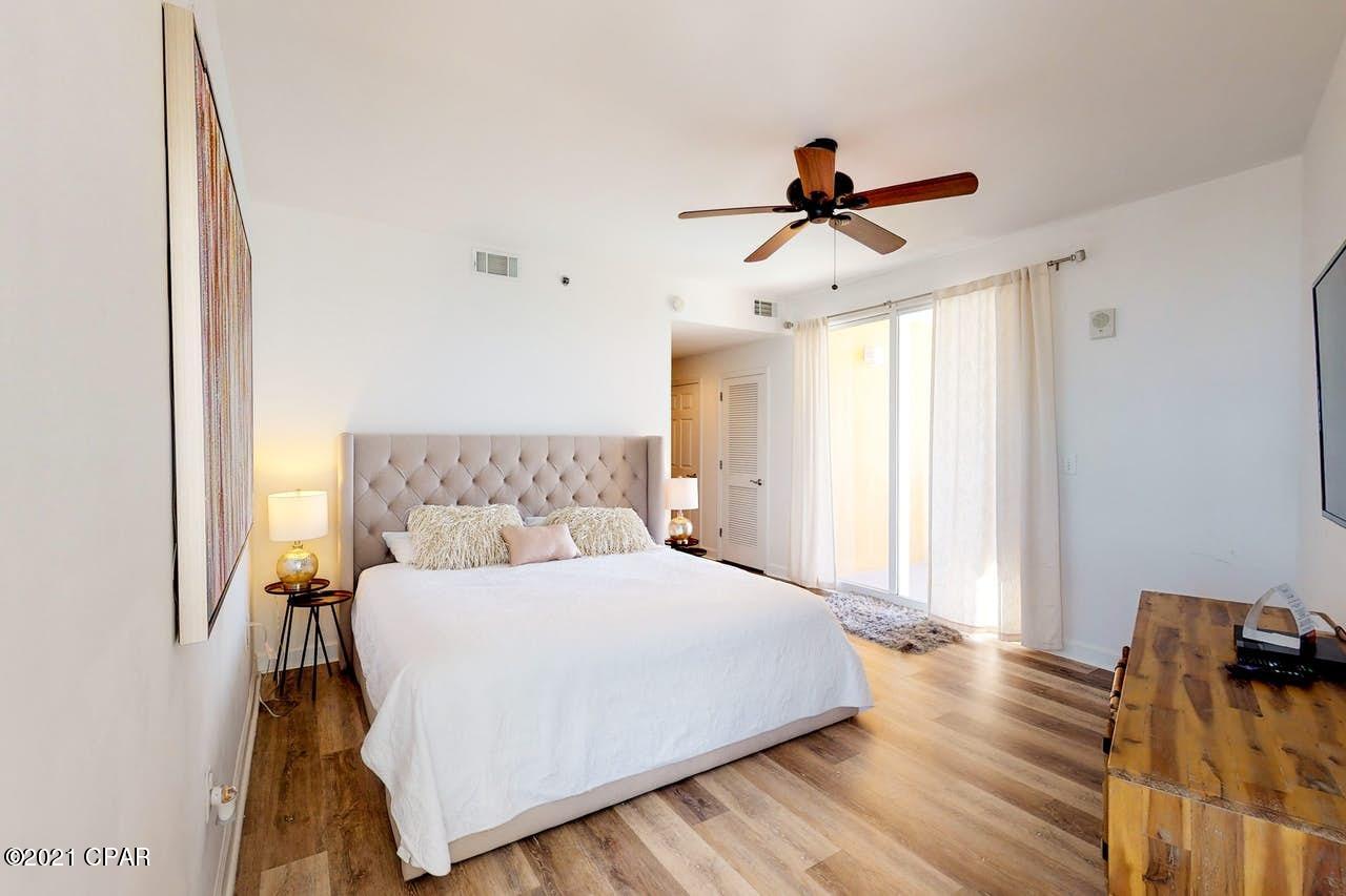 Splash Condo - Residential