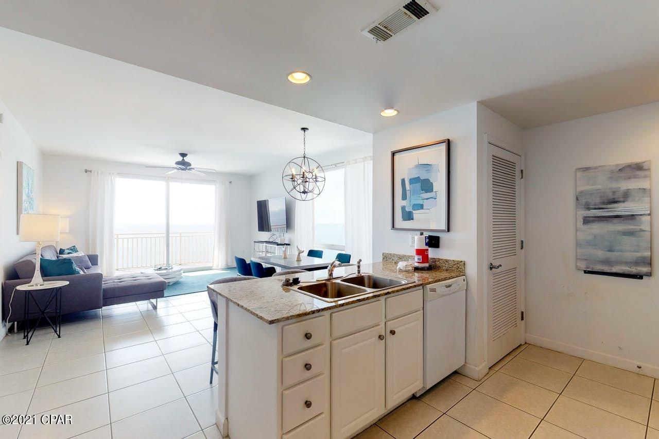 Splash Condo - Residential