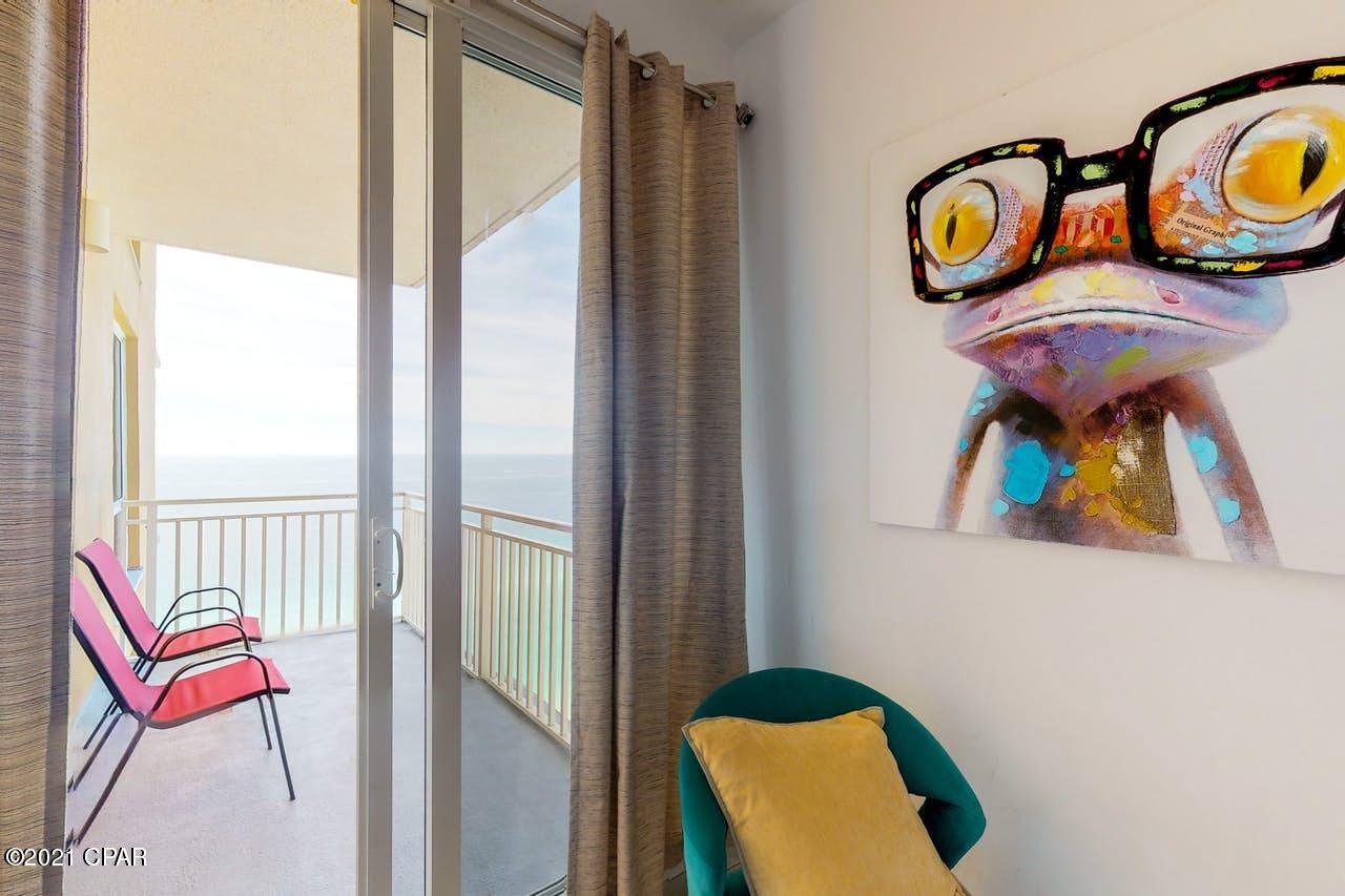 Splash Condo - Residential