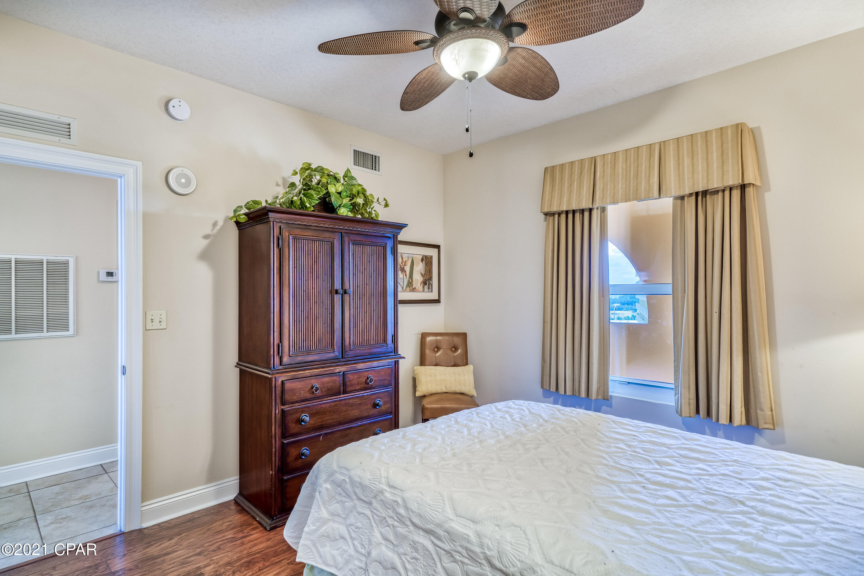 Calypso Towers II - Residential