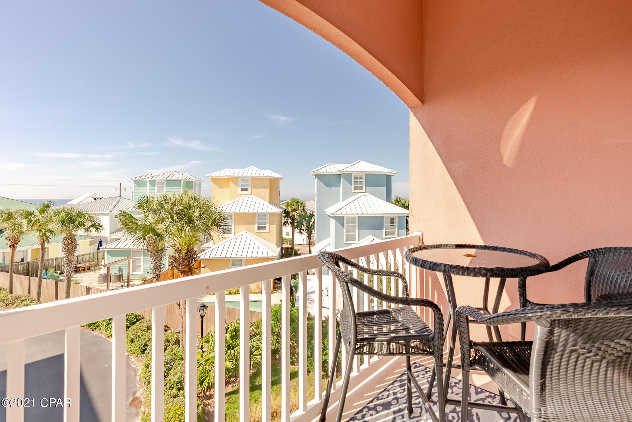 Casa Del Mar - Residential