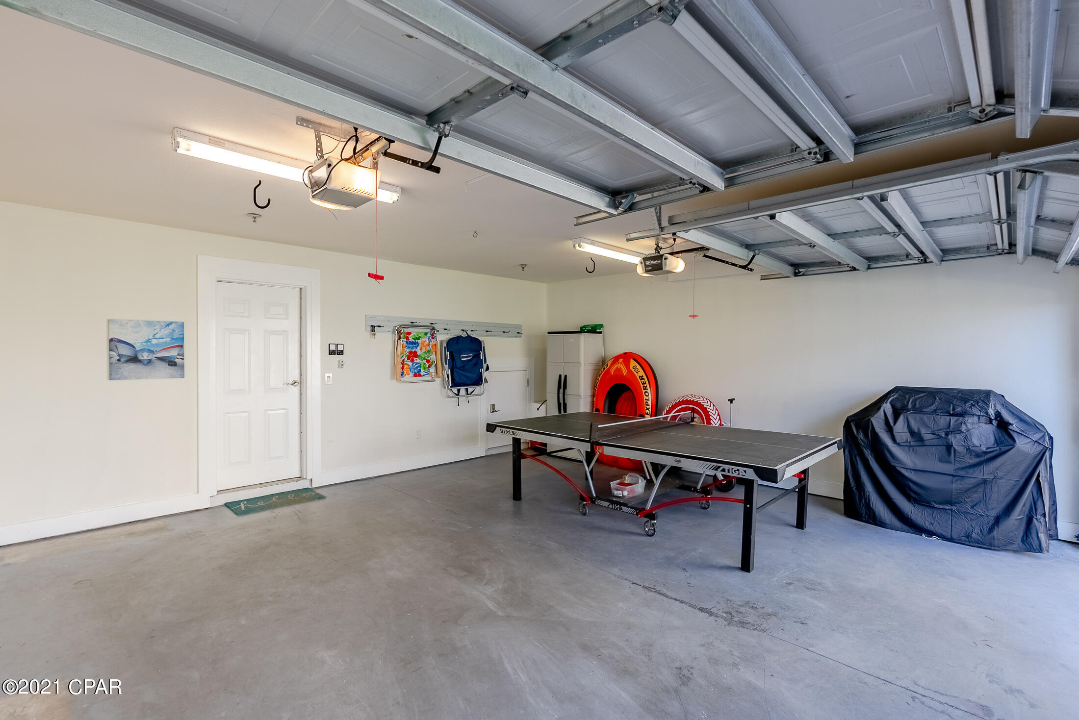 Casa Del Mar - Residential