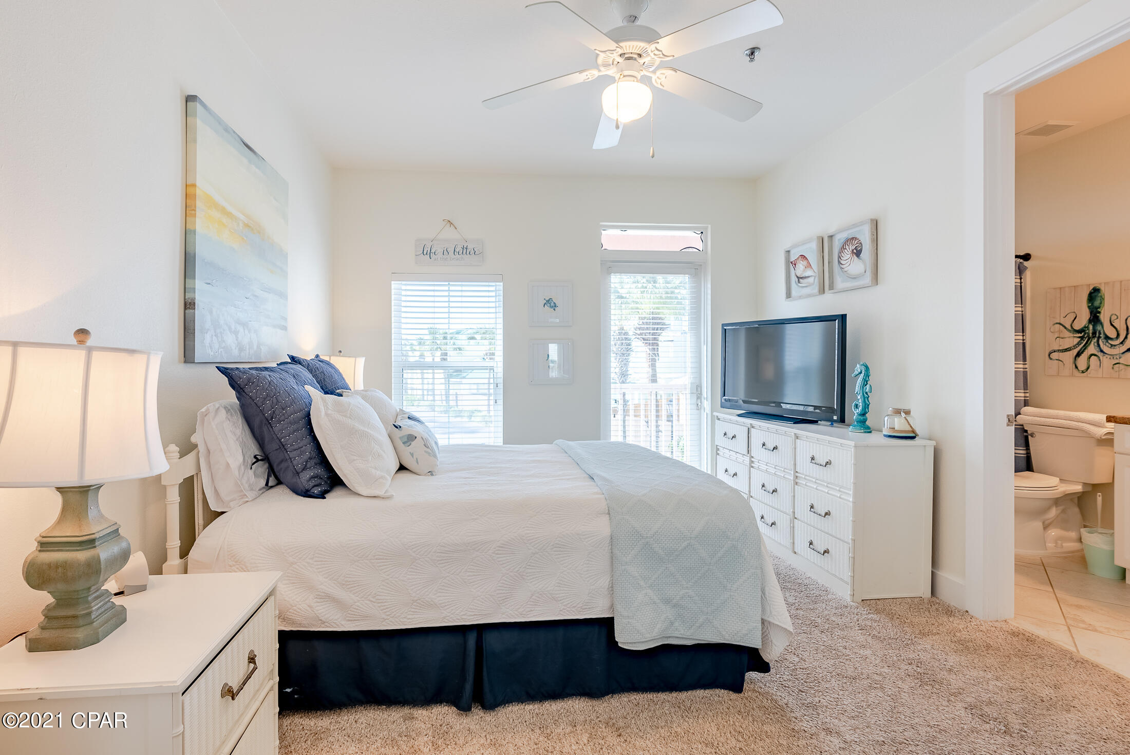 Casa Del Mar - Residential