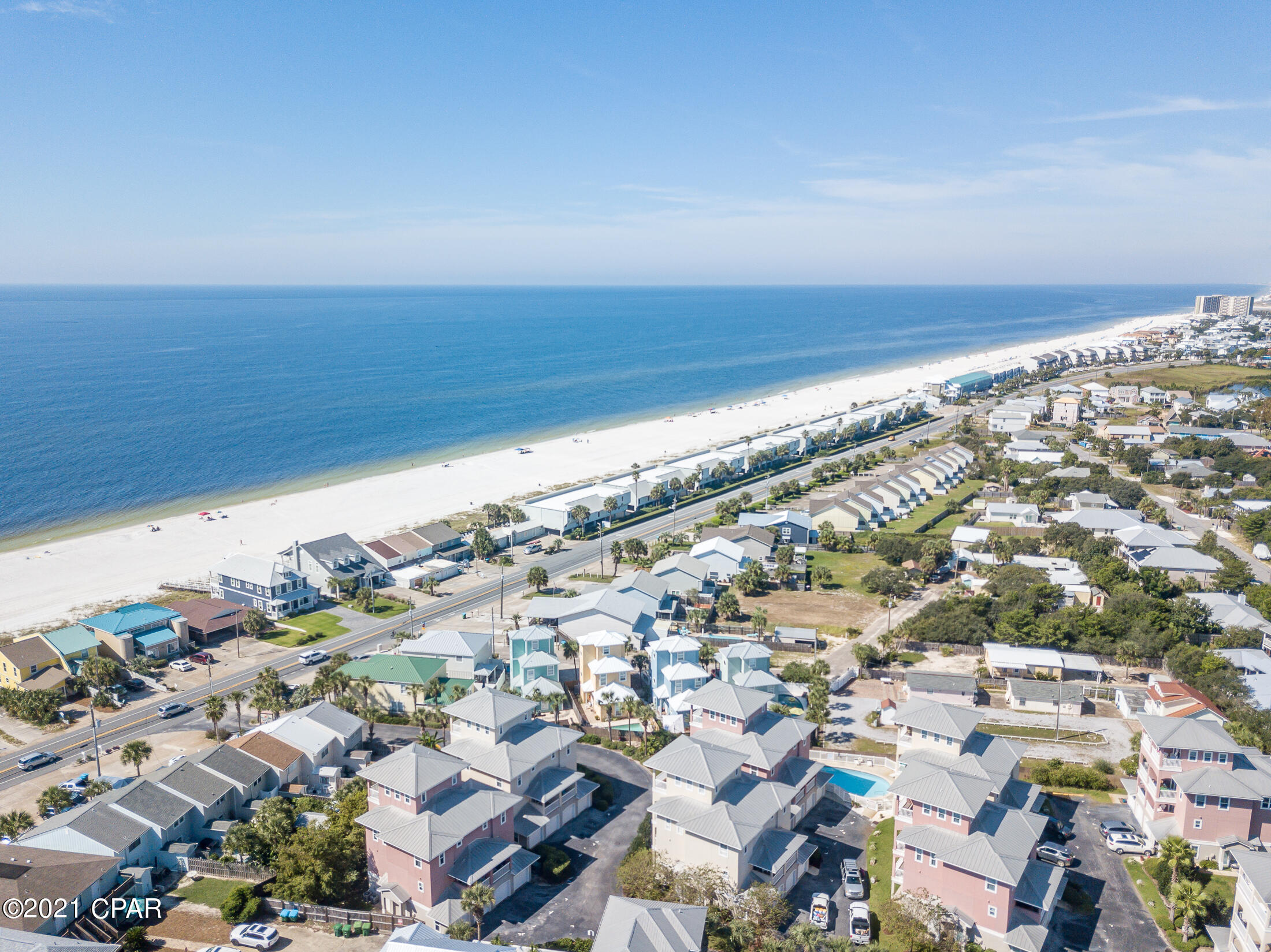 Casa Del Mar - Residential
